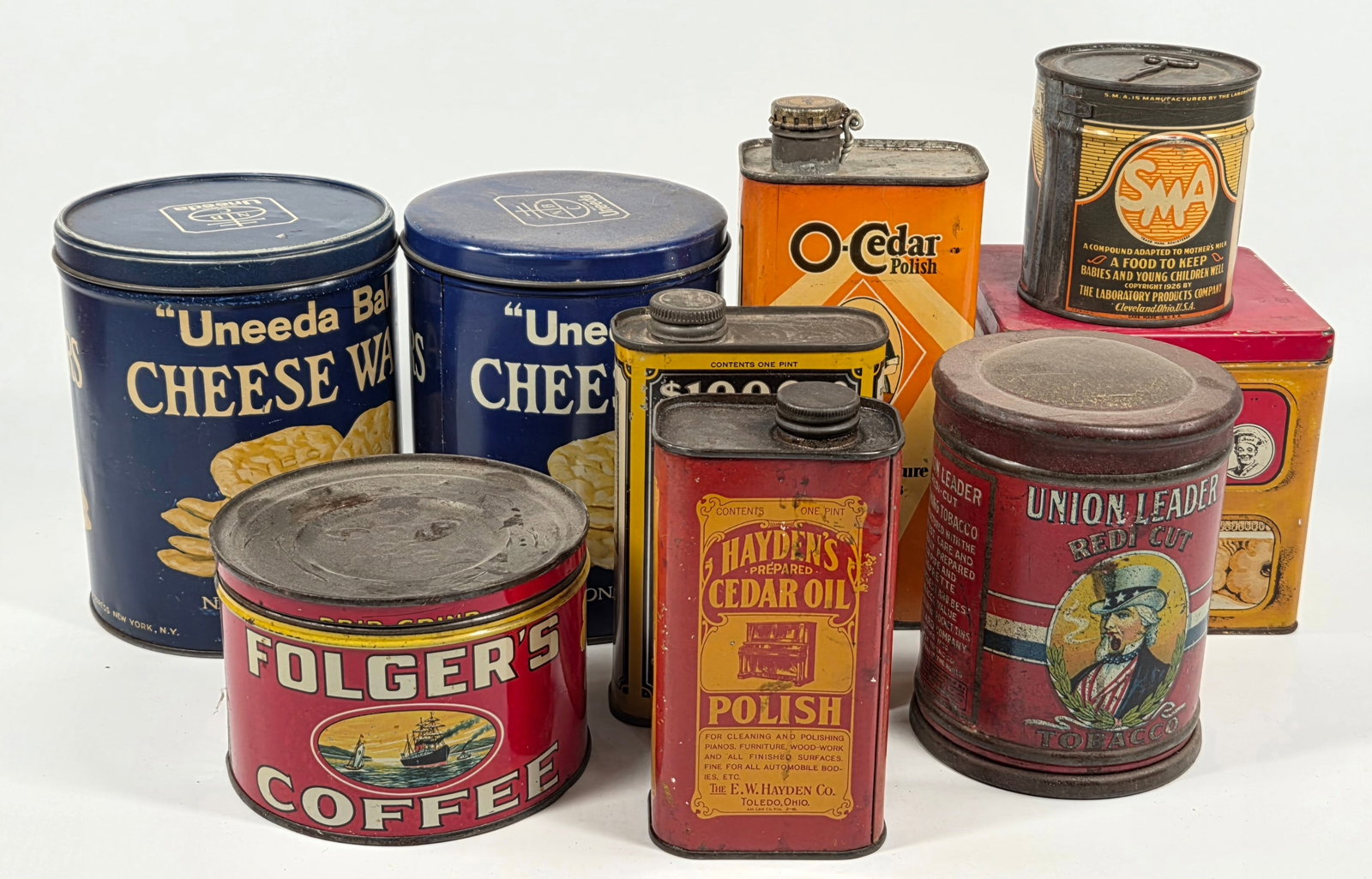 VARIOUS ANTIQUE ADVERTISING TINS: ALL REMAIN IN GOOD CONDITION, SHOWING SOME TYPICAL WEAR.
