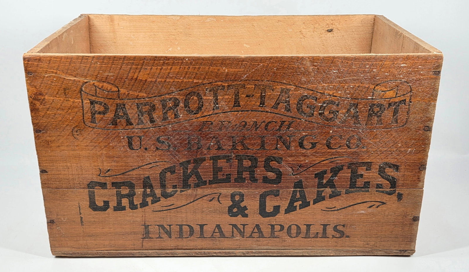 PARROTT-TAGGART U.S. BAKING CO. CRACKERS & CAKES WOOD BOX: REMAINS IN GOOD CONDITION, SHOWING SOME TYPICAL WEAR.