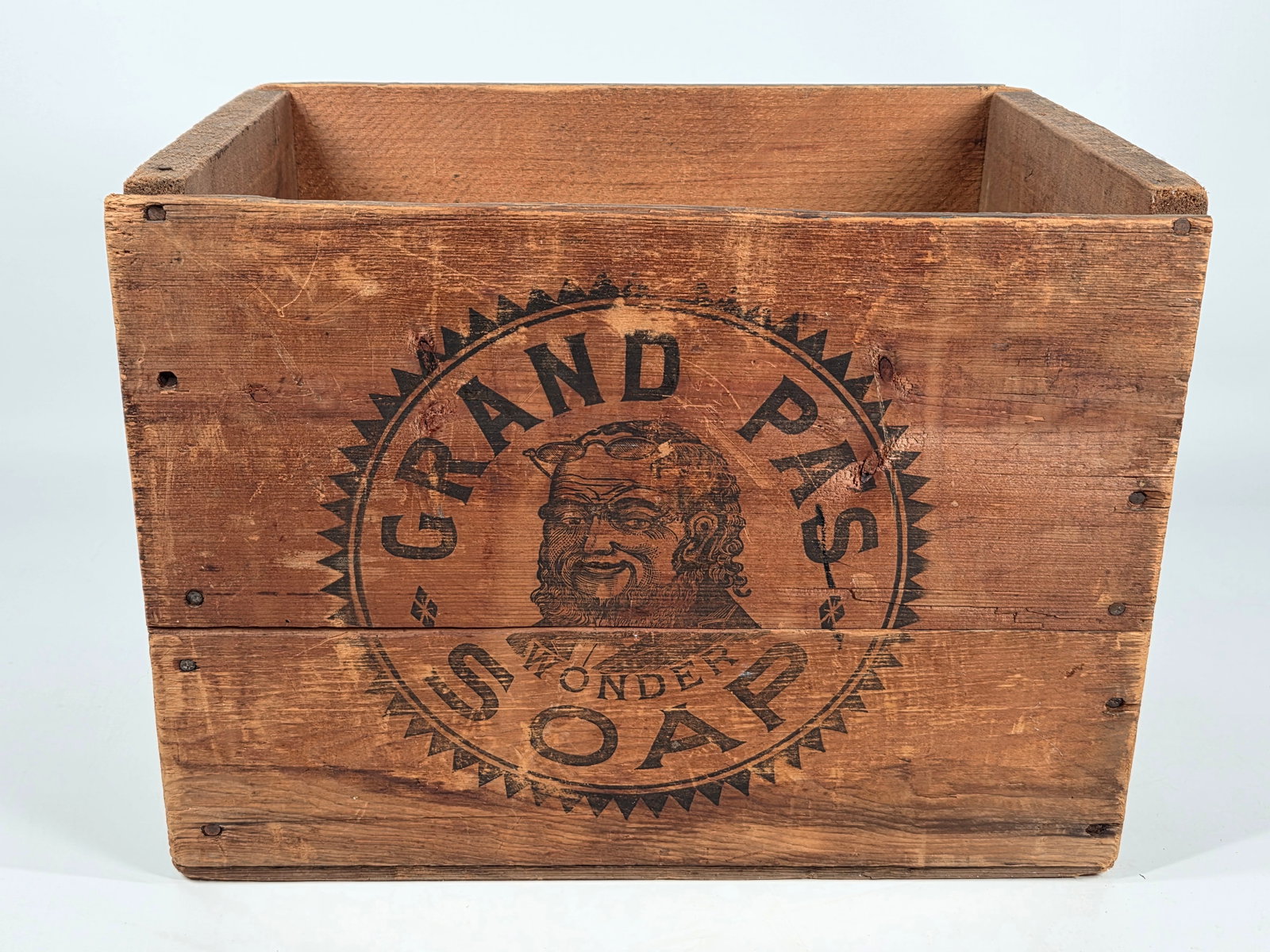 BEAVER & CO. GRANDPA'S WONDER SOAP WOOD BOX W/ LABEL: REMAINS IN GOOD ORIGINAL CONDITION, SHOWING TYPICAL WEAR. PAPER LABEL SHOWING WEAR WITH TEARS.