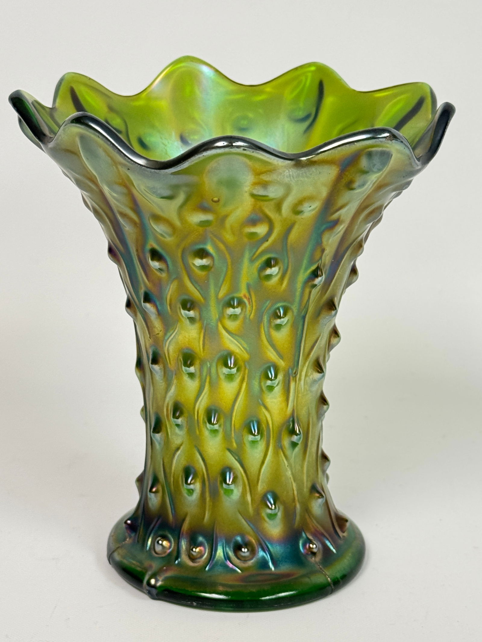 NORTHWOOD GREEN CARNIVAL GLASS TREE TRUNK VASE (1 of 4)