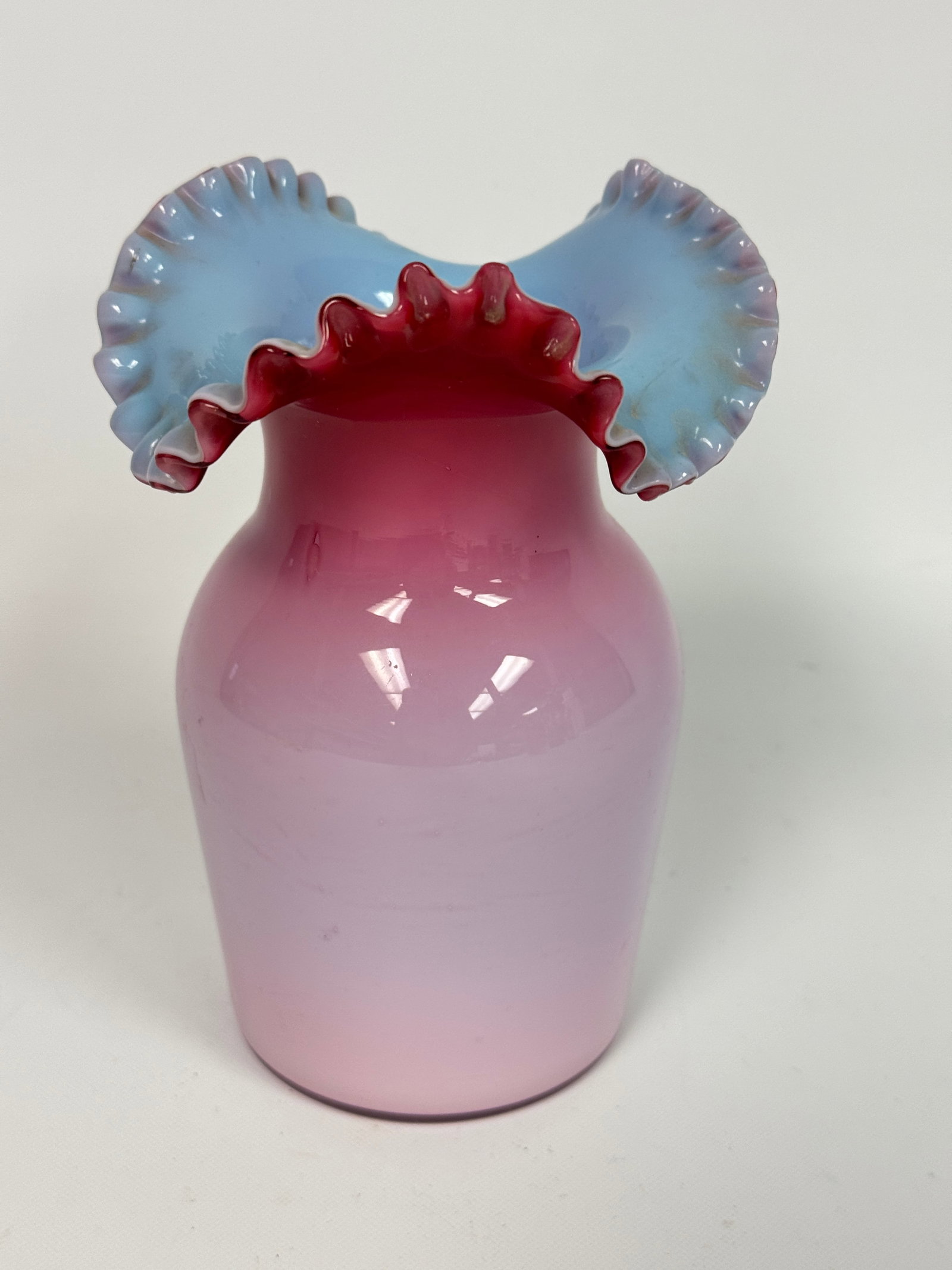 VICTORIAN BLUE & CRANBERRY CASED GLASS VASE: REMAINS IN GOOD CONDITION, NO CHIPS OR CRACKS. DIRTY, NEEDS CLEANED.