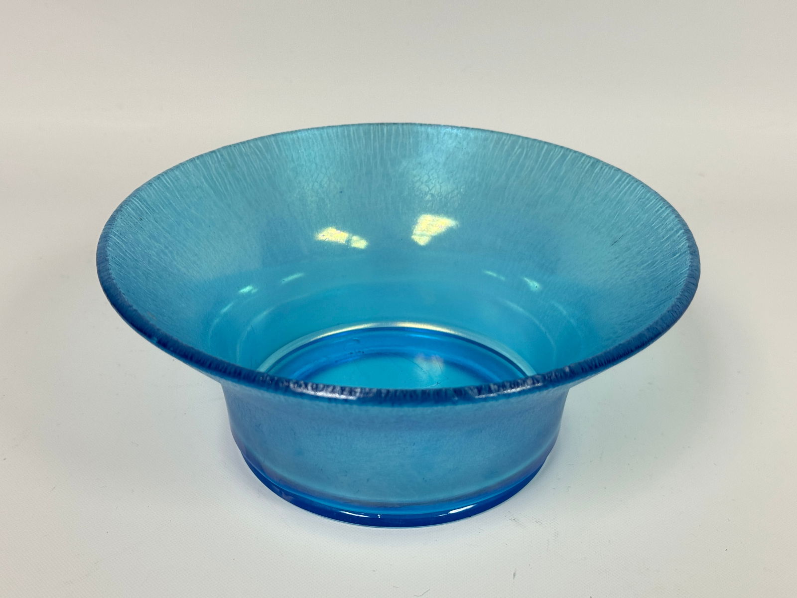 CELESTE BLUE IRIDESCENT GLASS CONSOLE BOWL (1 of 4)