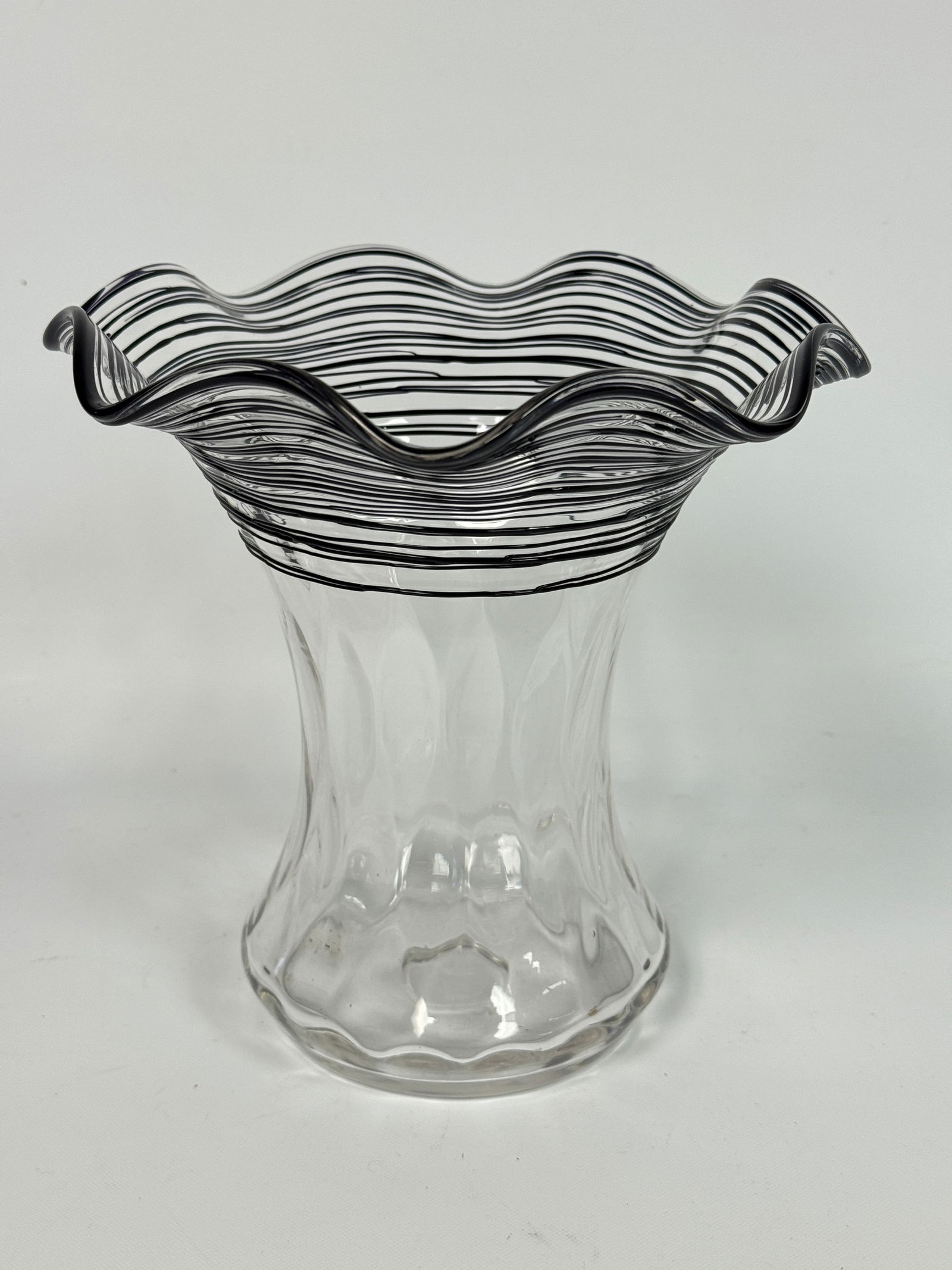 1930'S STEUBEN ART GLASS BLACK THREADED VASE (1 of 5)