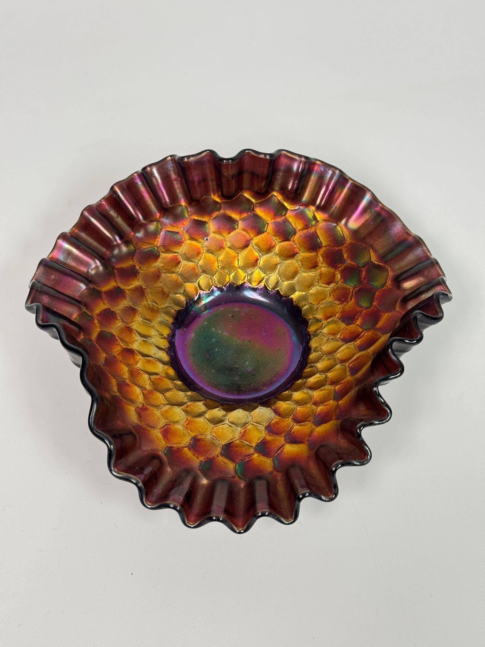 DUGAN AMETHYST CARNIVAL GLASS HONEYCOMB DISH: REMAINS IN VERY GOOD CONDITION, NO CHIPS OR CRACKS.