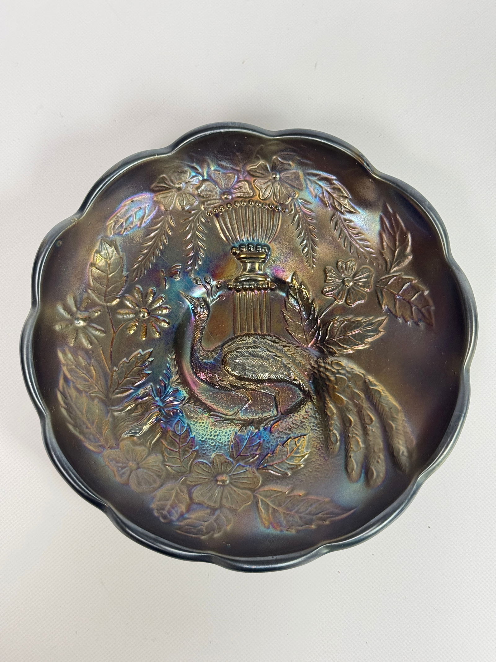NORTHWOOD PEACOCK AT URN CARNIVAL GLASS BOWL: REMAINS IN VERY GOOD CONDITION, NO CHIPS OR CRACKS.