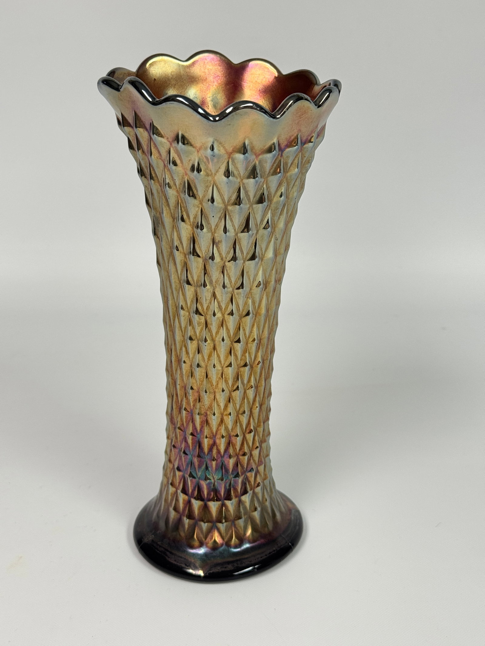 NORTHWORD DIAMOND POINT AMETHYST CARNIVAL GLASS VASE: REMAINS IN VERY GOOD CONDITION, NO CHIPS OR CRACKS.