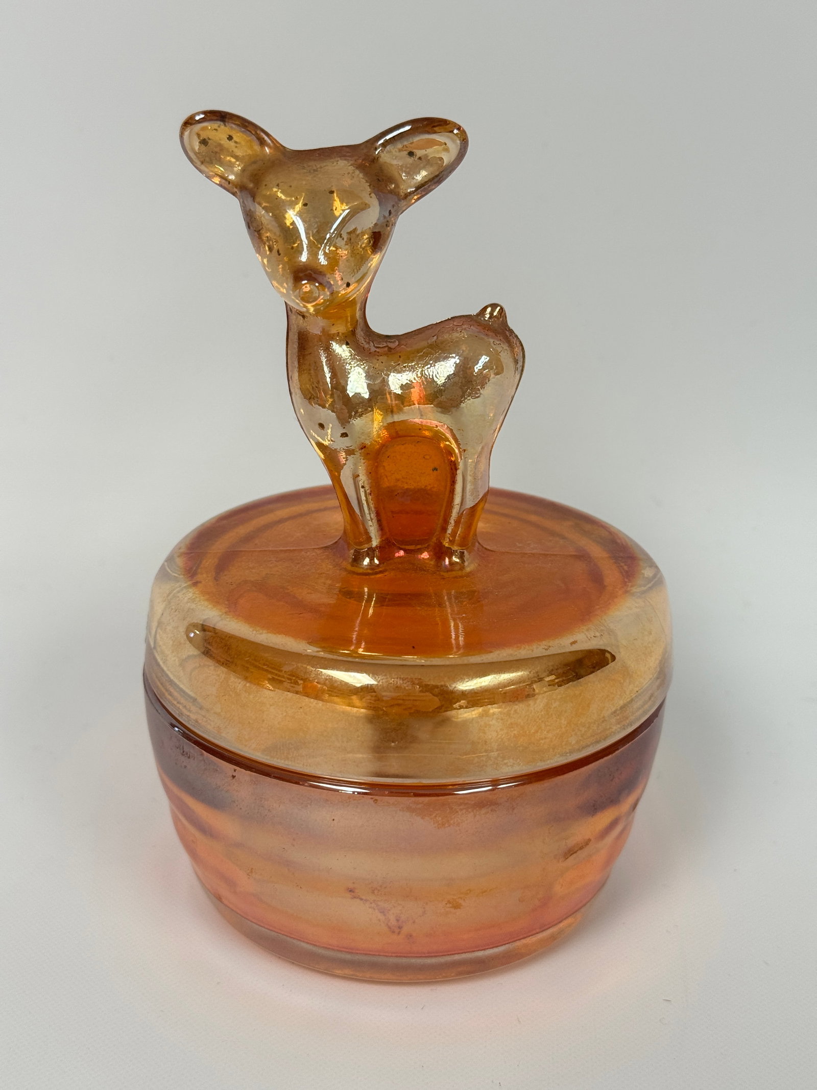 JEANNETTE GLASS MARIGOLD CARNIVAL DEER / FAWN TRINKET DISH: REMAINS IN GOOD CONDITION, NO CHIPS OR CRACKS.