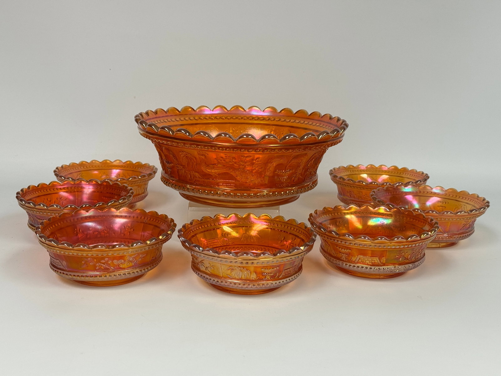 NORTHWOOD PEACOCK AT FOUNTAIN 8-PIECE BERRY SET: SET REMAINS IN VERY GOOD CONDITION. NO CHIPS OR CRACKS.