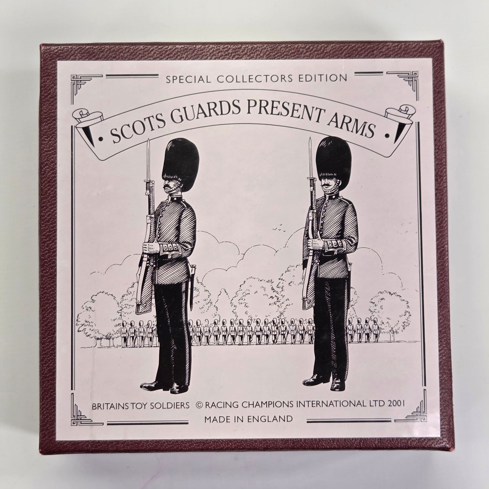 BRITAIN 40204 SCOTS GUARDS PRESENT ARMS (1 of 2)