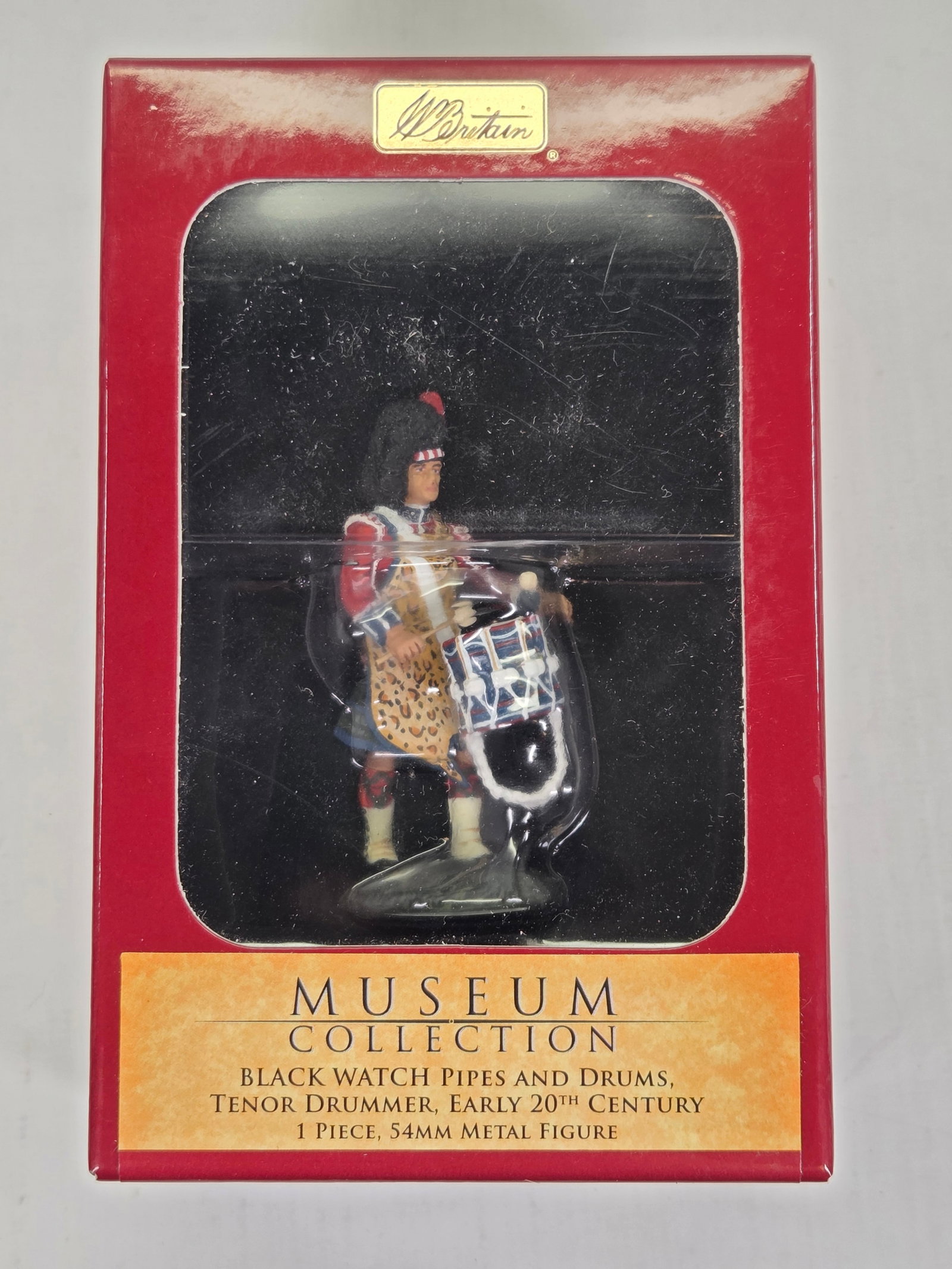 BRITAIN MUSEUM COLLECTION 10012 BLACK WATCH TENOR DRUMMER: REMAINS IN EXCELLENT CONDITION WITH BOX.
