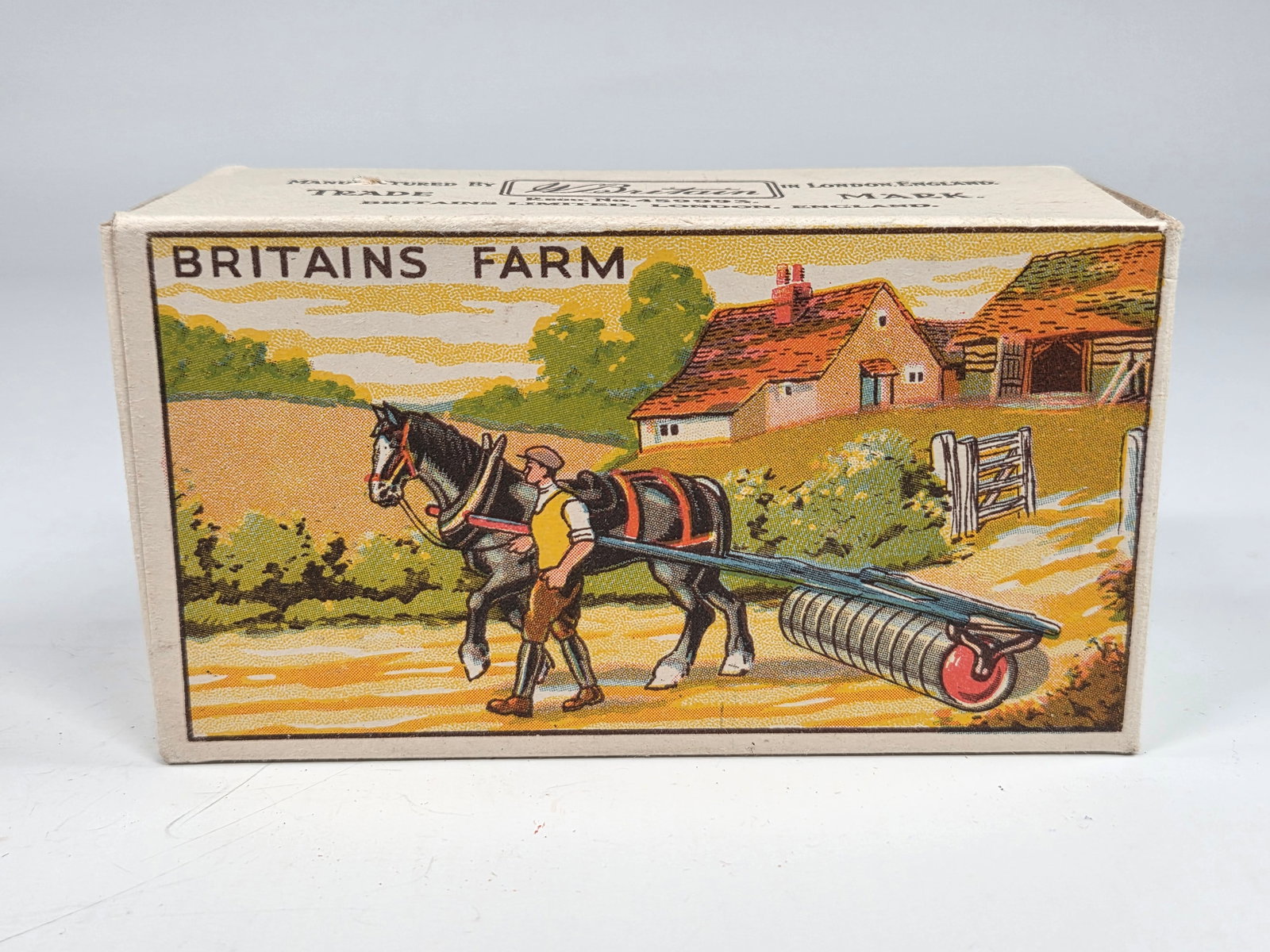 VINTAGE BRITAIN NO. 9F HORSE ROLLER WITH MAN IN BOX (1 of 9)