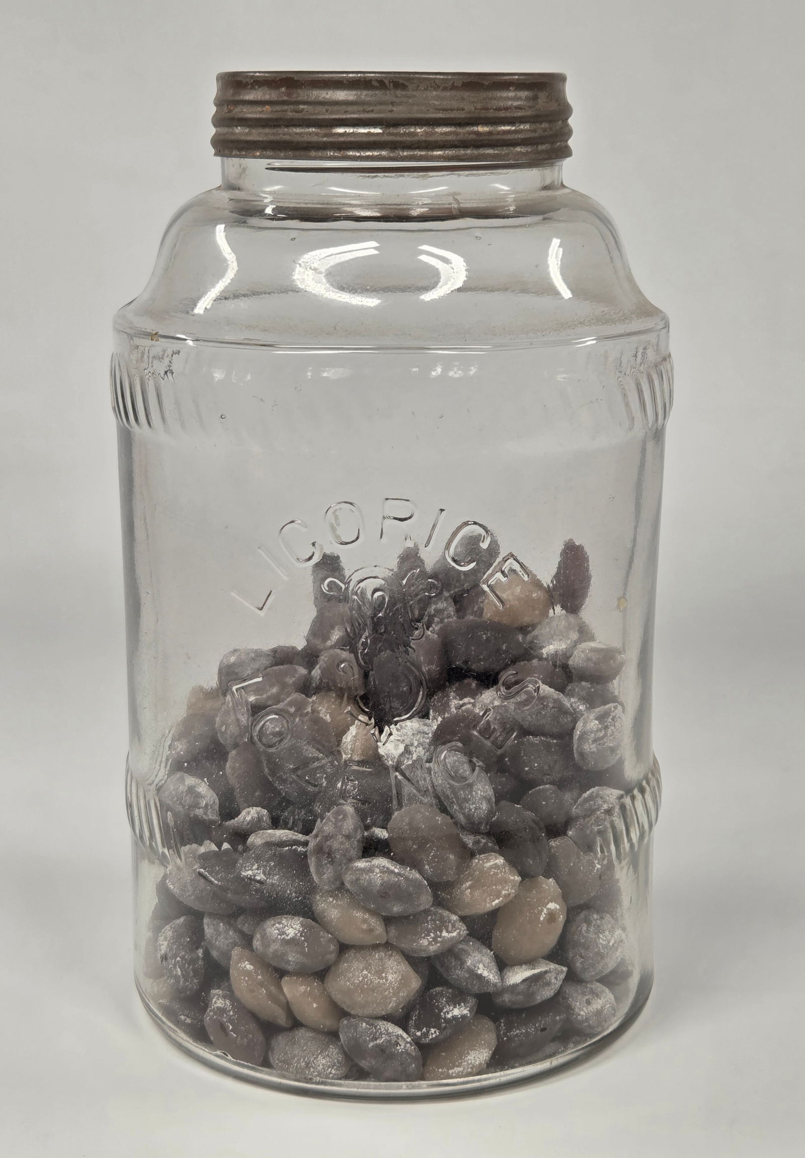 ANTIQUE YOUNG & SMYLIE LICORICE & LOZENGES GLASS STORE JAR (1 of 6)