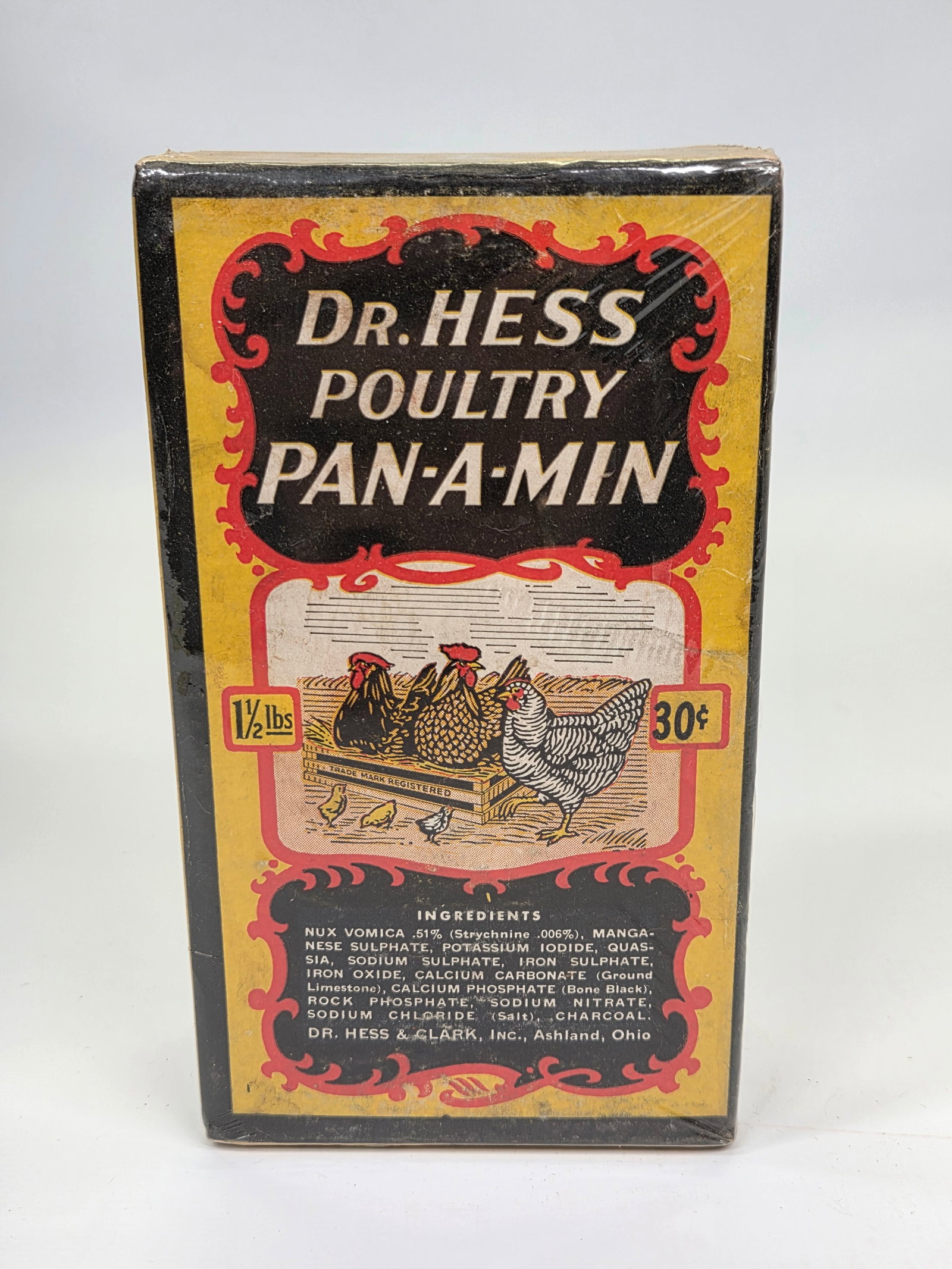 DR. HESS POULTRY PAN-A-MIN ADVERTISING BOX: REMAINS IN VERY GOOD UNOPENED CONDITION. PLASTIC WRAPPED.