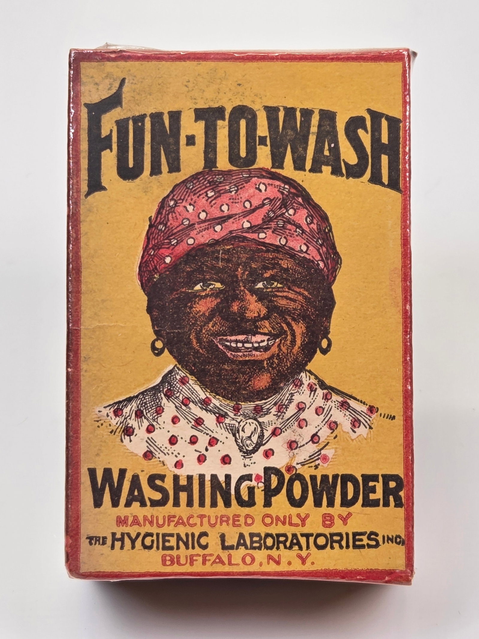 HYGIENIC LABORATORIES FUN-TO-WASH WASHING POWDER BOX: REMAINS IN UNOPENED FULL. PLASTIC WRAPPED FOR DISPLAY.