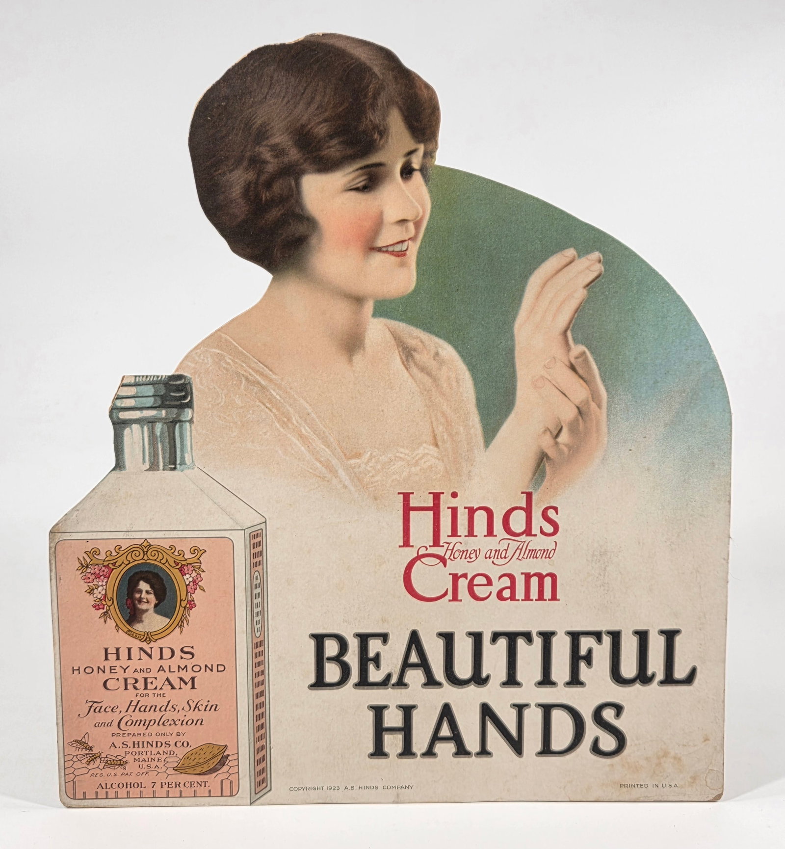 1923 HINDS HONEY & ALMOND CREAM CARDBOARD COUNTER DISPLAY: REMAINS IN VERY GOOD CLEAN CONDITION, SHOWING ONLY SOME MINIMAL TYPICAL WEAR. ORIGINAL EASEL.