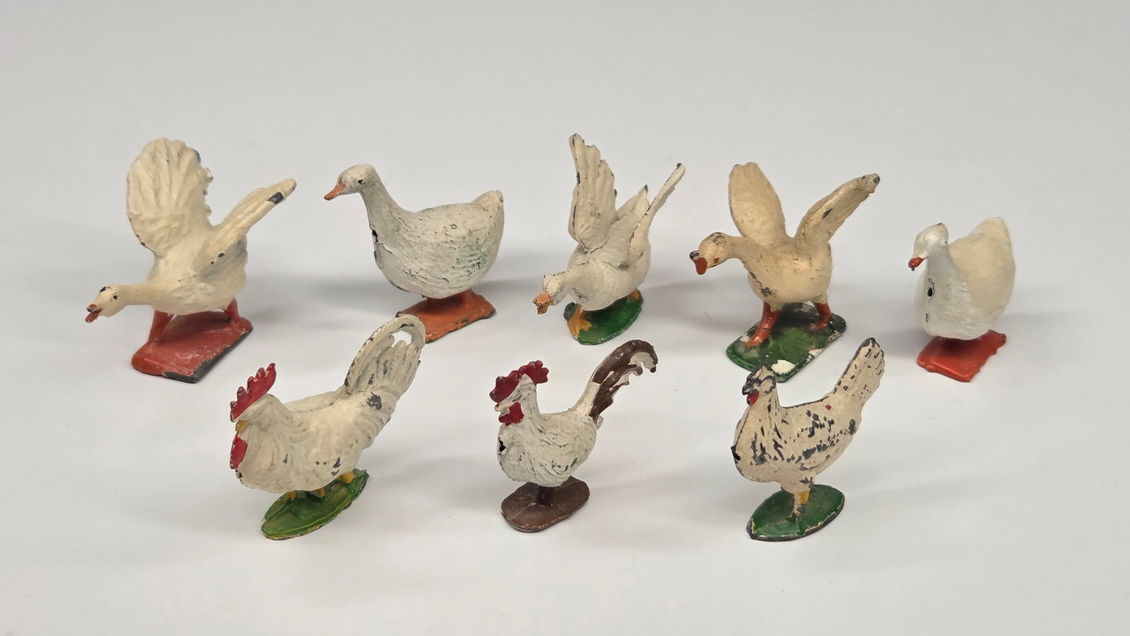 8) VARIOUS BRAND LEAD CHICKENS ROOSTERS DUCK (1 of 6)