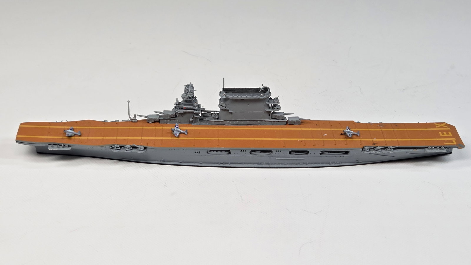 NEPTUN MODELL LEXINGTON 1/1250 SCALE SHIP: REMAINS IN VERY GOOD CONDITION.