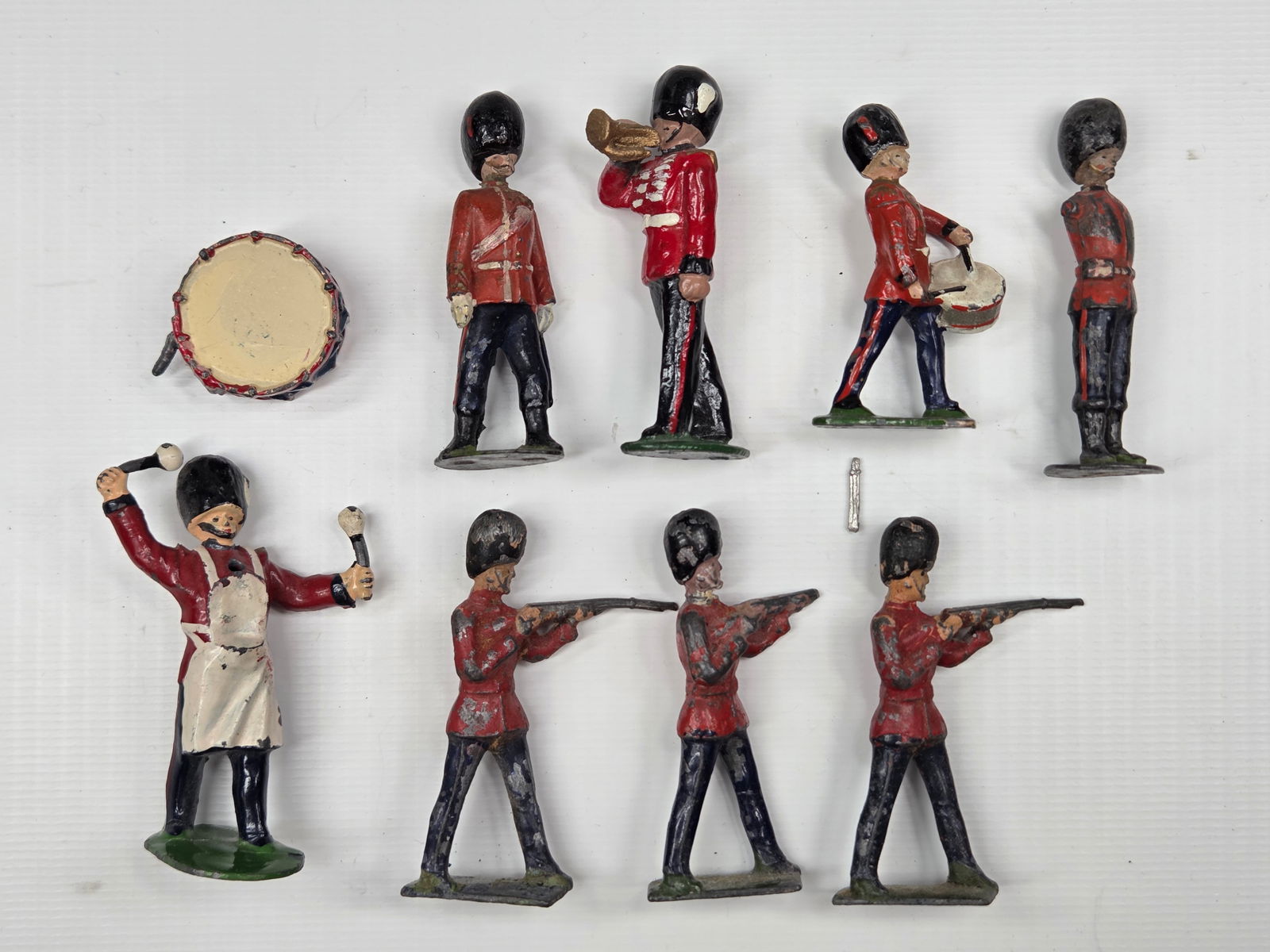 VARIOUS JOHILLCO / BRITAINS LEAD SCOTS GUARDS (1 of 4)