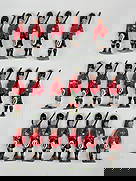 SET OF 17 VINTAGE BRITAINS SCOTTISH REGIMENT: ALL REMAIN IN GOOD CONDITION, SHOWING SOME TYPICAL WEAR AND BENDS. TWO SOLDIERS WITH BROKEN RIFLE TIPS.