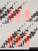 SET OF 6 BRITAIN YEOMEN OF THE GUARD BEEFEATERS: ALL REMAIN IN GOOD CONDITION.