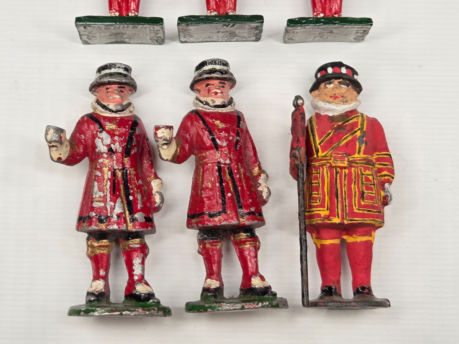 3) BLENHEIM GUARDS & 3) LEAD GUARDS - 3