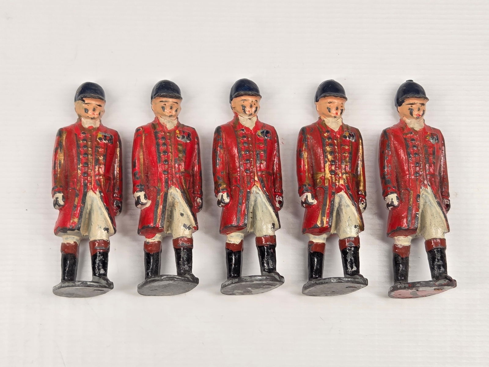 6) VINTAGE BRITAIN FOOTMEN OF THE STATE COACH: ALL REMAIN IN GOOD CONDITION, SHOWING SOME PAINT WEAR.