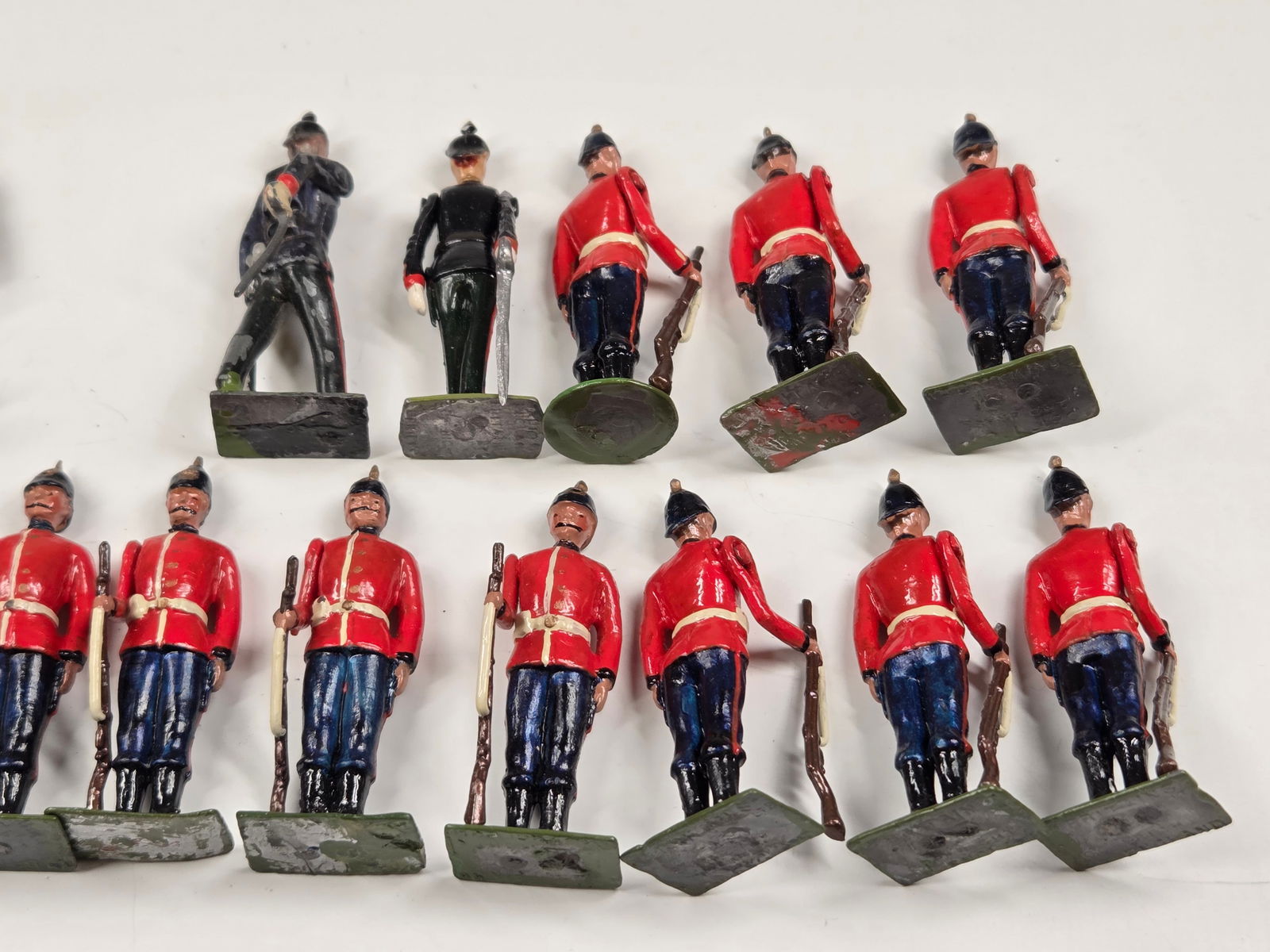 SET OF 11 VINTAGE BRITAINS DUKE OF CAMBRIDGE'S MIDDLESEX REGIMENT + - 5