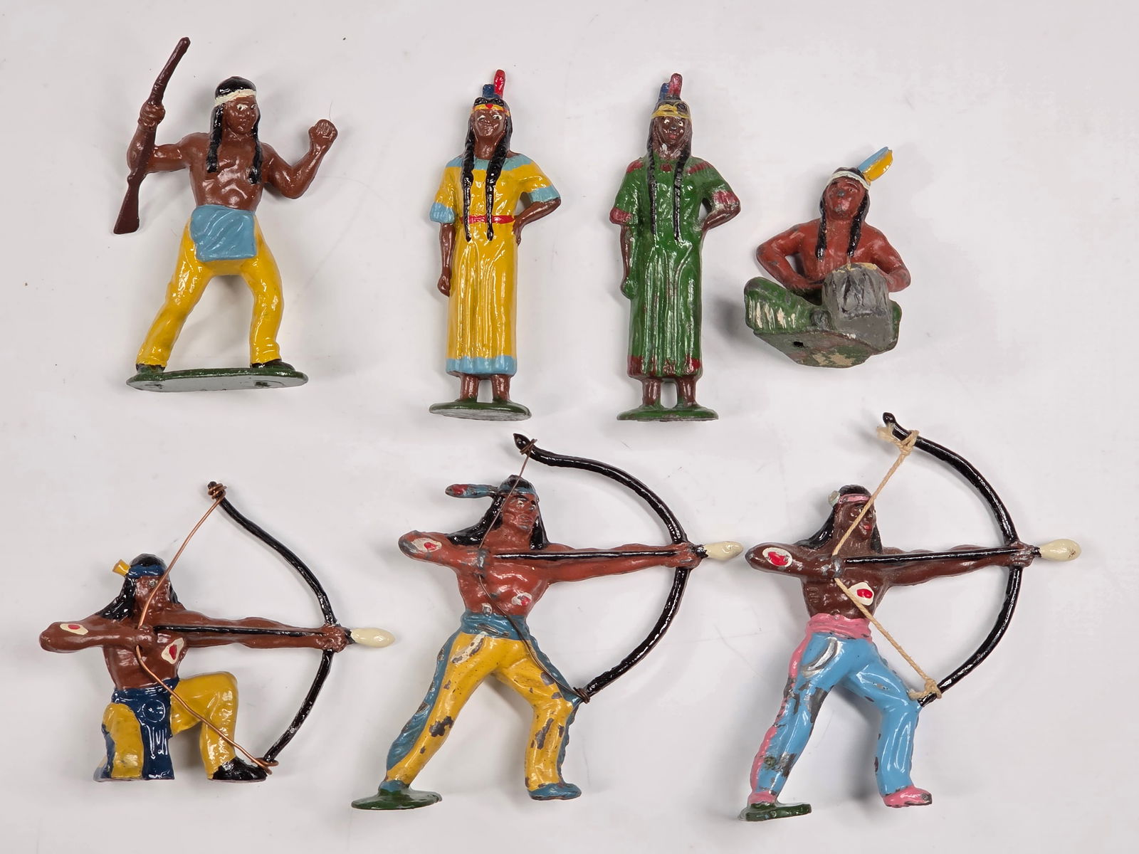 7) VINTAGE LEAD NATIVE AMERICAN INDIANS (1 of 5)