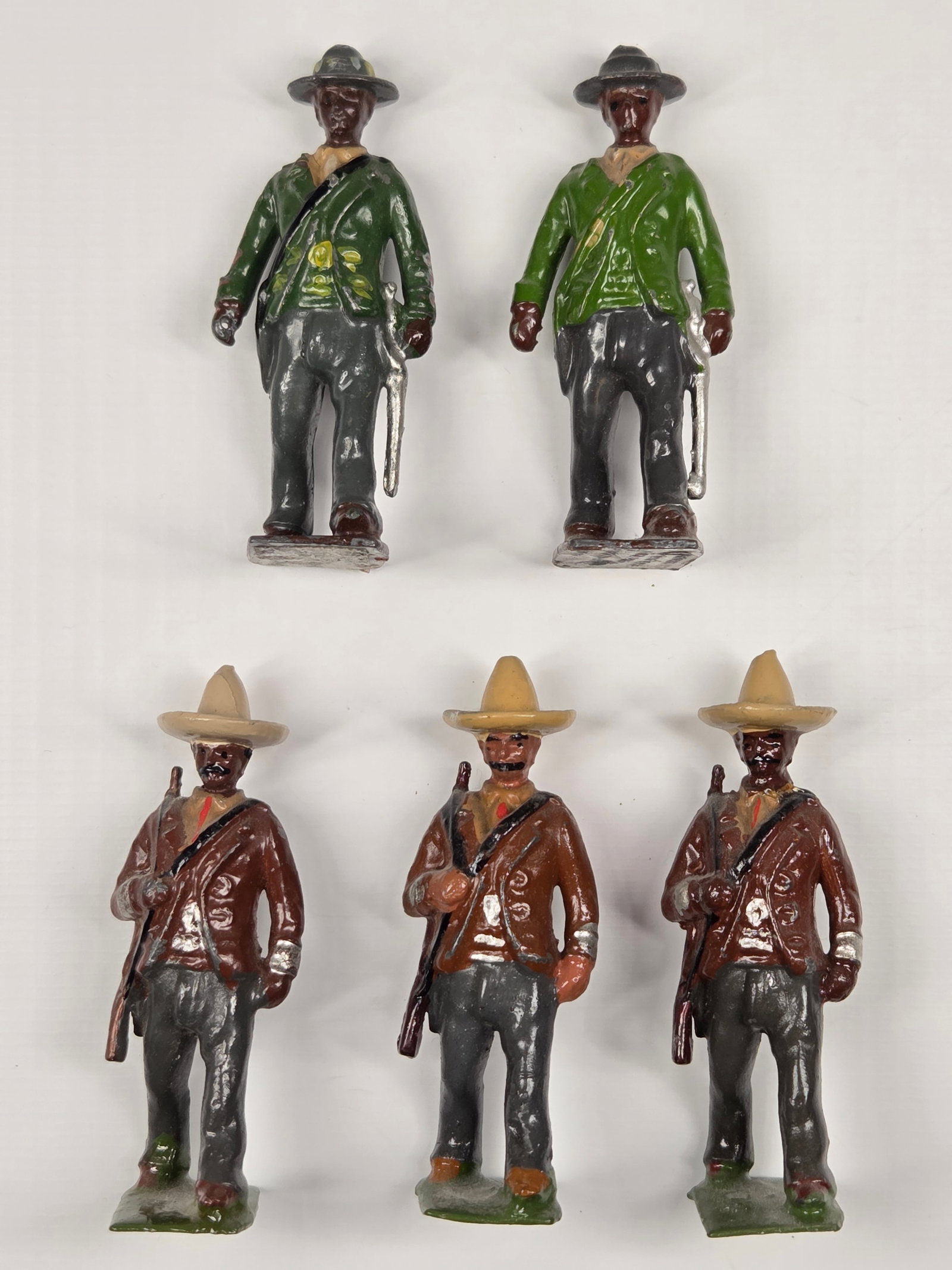5) VINTAGE BRITAIN LEAD MEXICAN INFANTRY SOLDIERS (1 of 5)