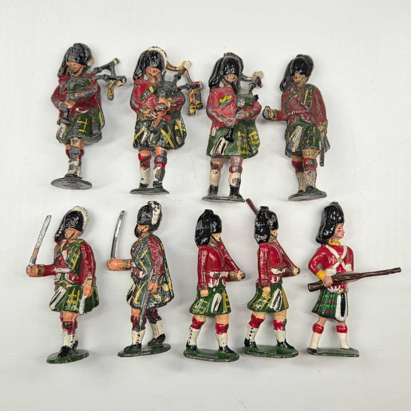 9) VARIOUS BRAND LEAD GORDON HIGHLANDERS (1 of 6)