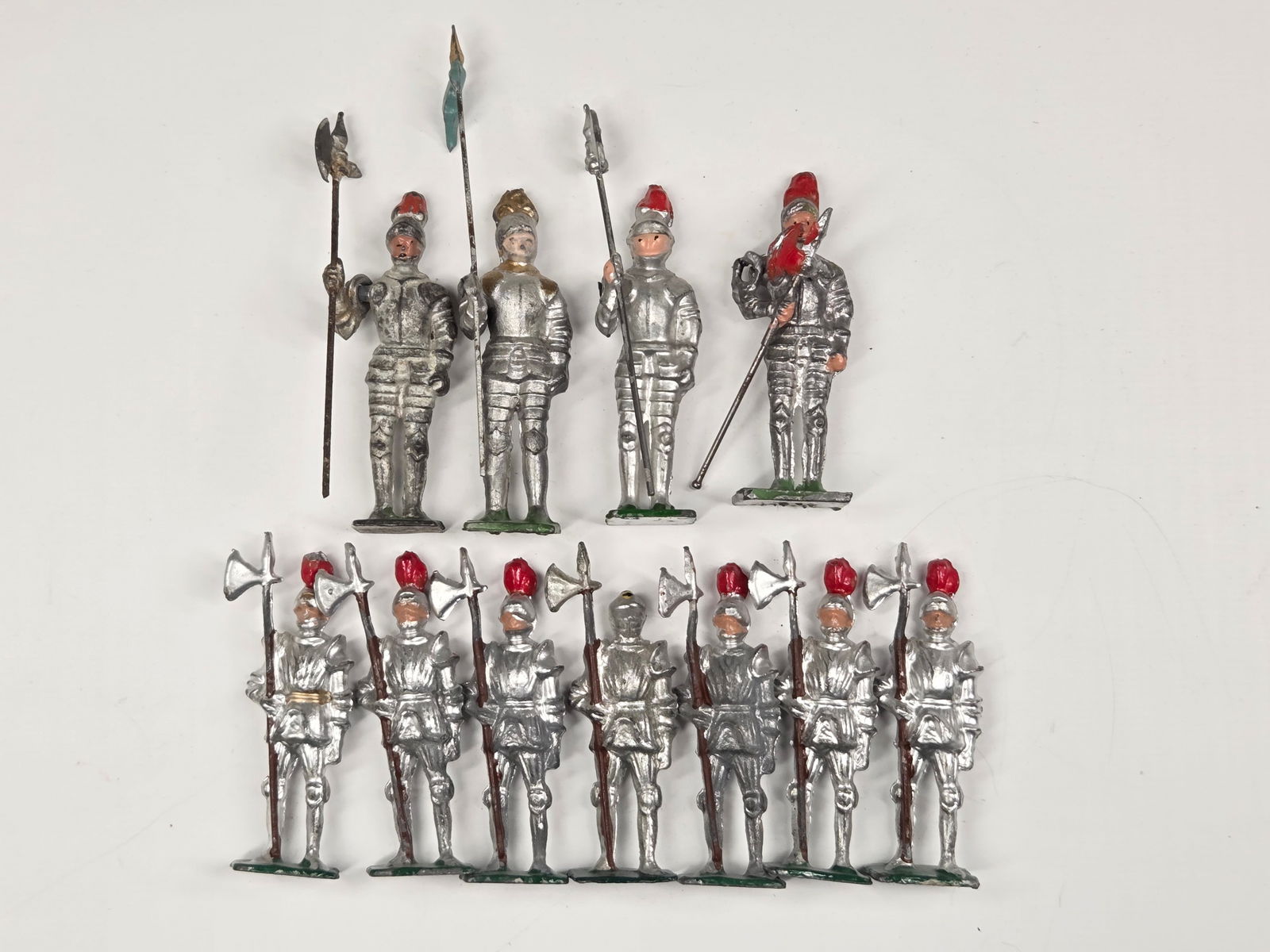 11) VINTAGE JOHILLCO MEDIEVAL KNIGHTS (1 of 6)
