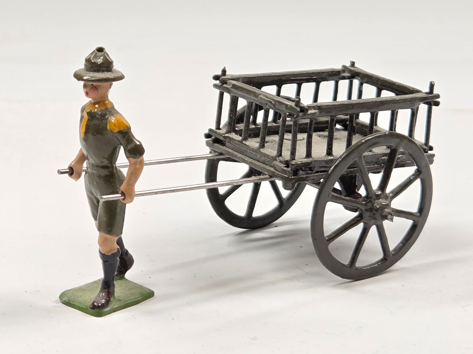 VINTAGE BRITAIN LEAD BOY SCOUT PULLING CAR (1 of 5)