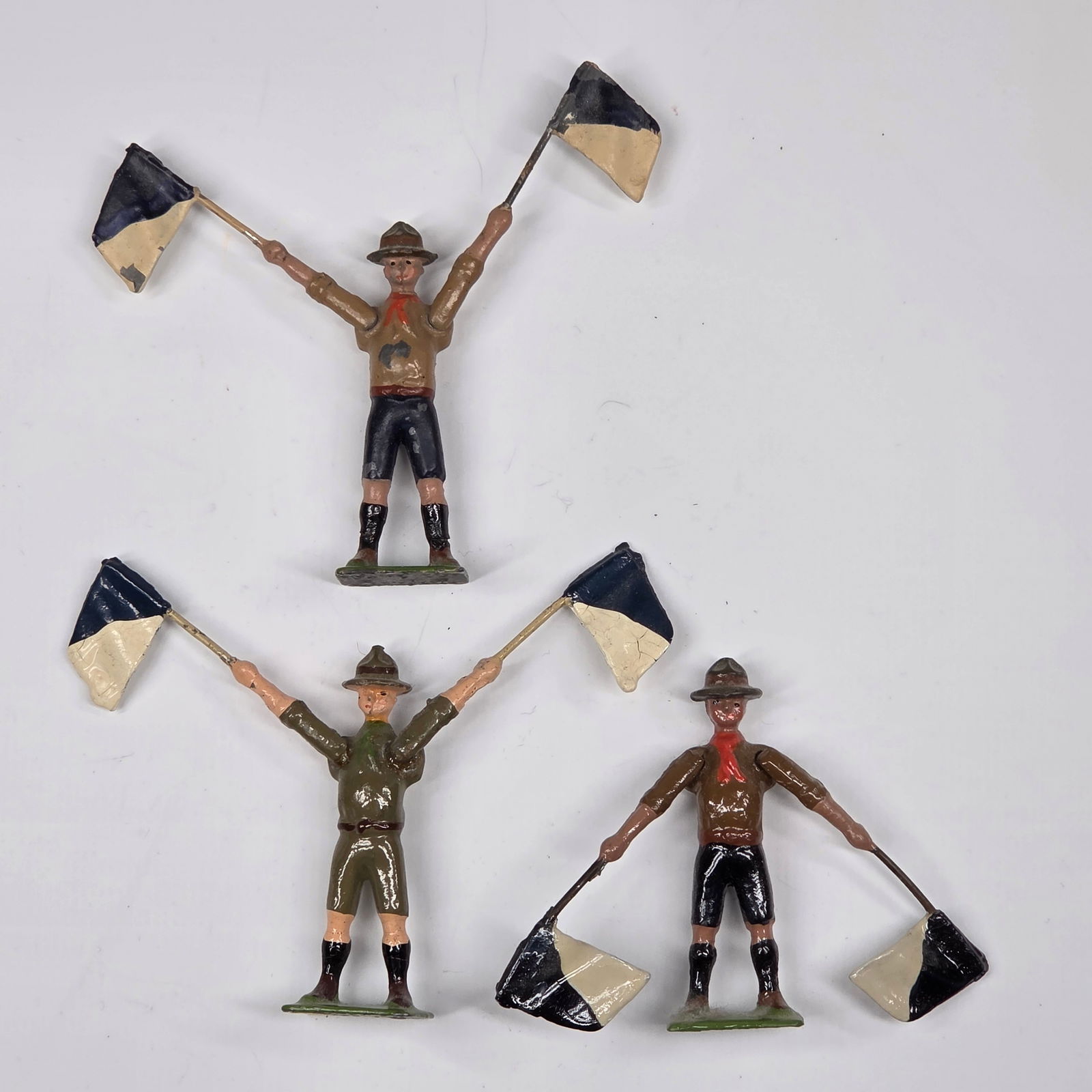 3) VINTAGE BRITAIN LEAD BOY SCOUT SIGNAL (1 of 6)