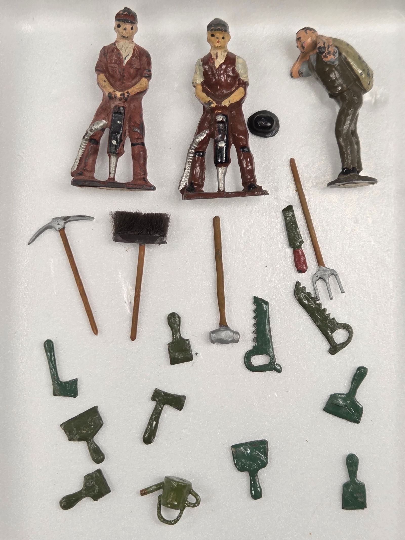 MINIATURE LEAD TOOLS & JACK HAMMER FIGURE (1 of 4)