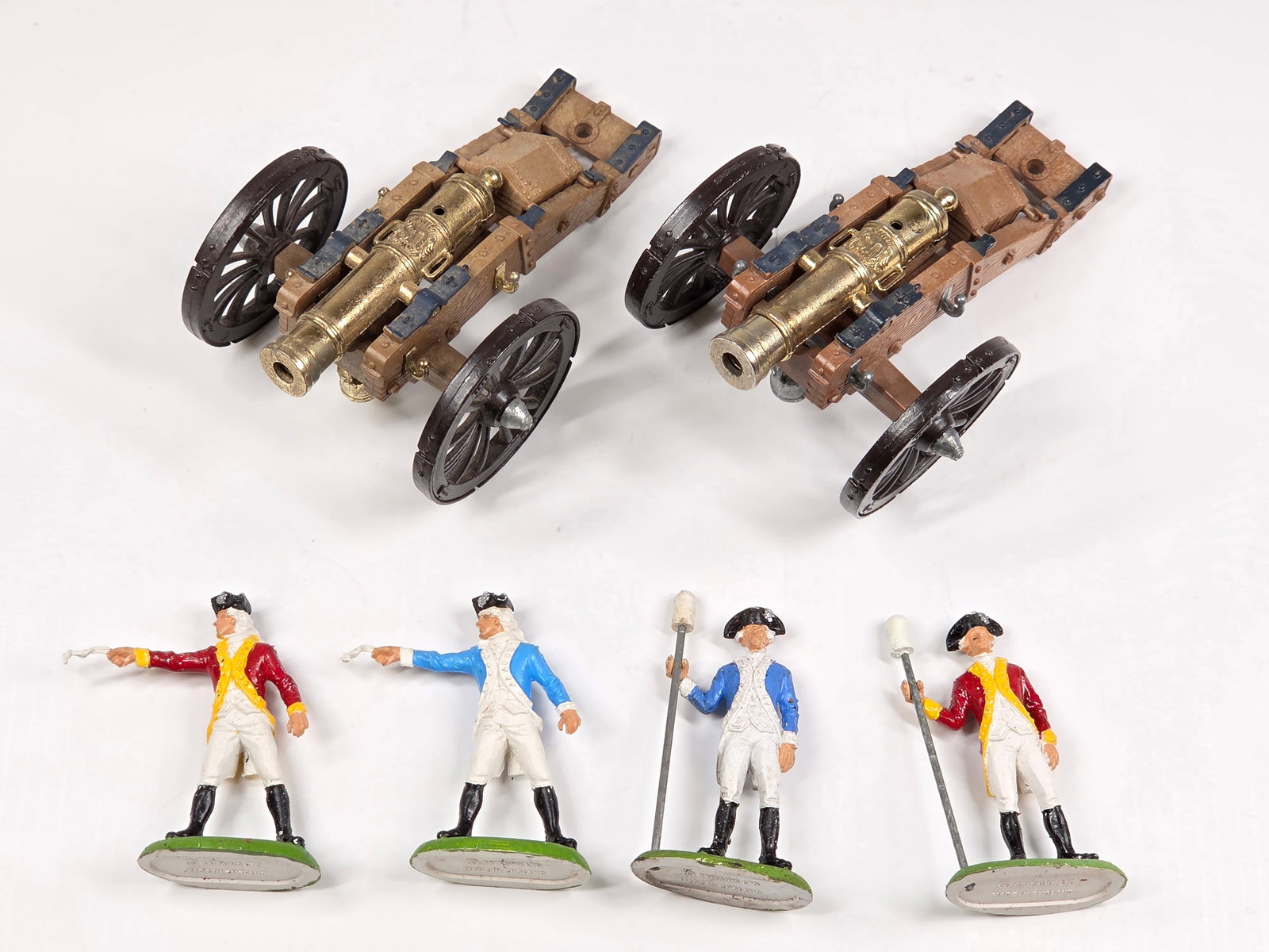 4) BRITAIN REVOLUTIONARY WAR SOLDIERS & CANNONS (1 of 5)