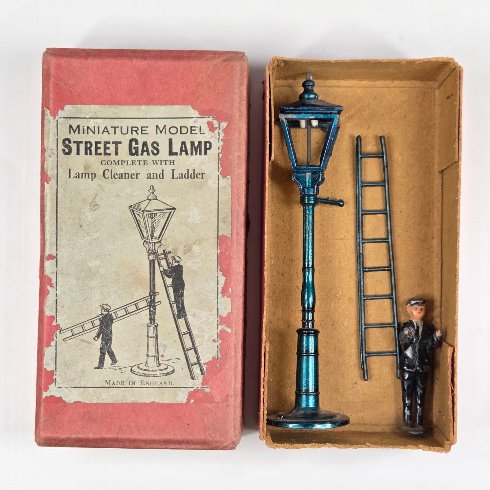 EARLY JOHILLCO GAS STREET LAMP W/ CLEANER & LADDER IN BOX (1 of 5)