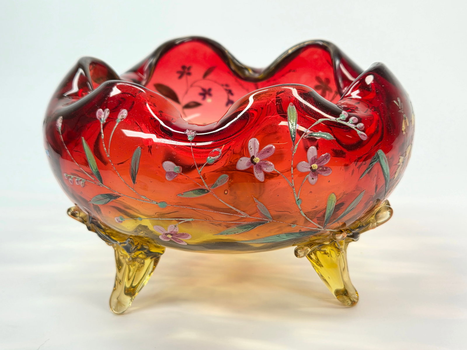 STEVENS & WILLIAMS HAND PAINTED CRANBERRY AMBERINA ROSE BOWL W/ APPLIED FEET (1 of 5)