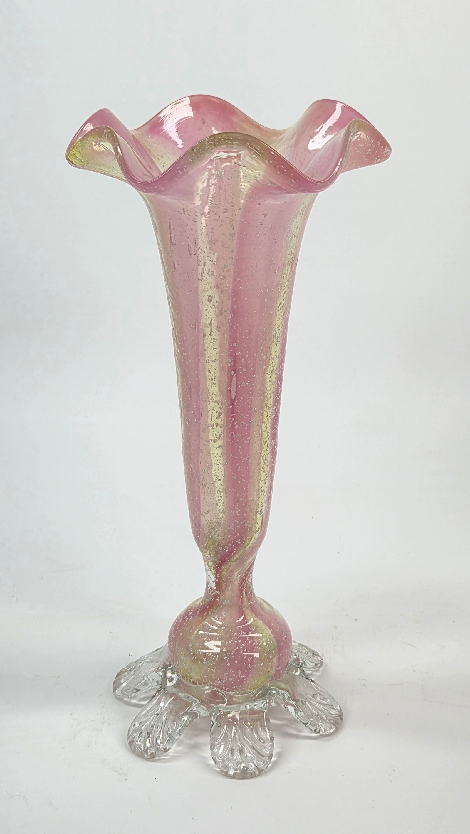 PINK VICTORIAN ART GLASS VASE W/ APPLIED FEET: REMAINS IN GOOD CONDITION, SHOWING SOME TYPICAL WEAR. NO CHIPS OR CRACKS.