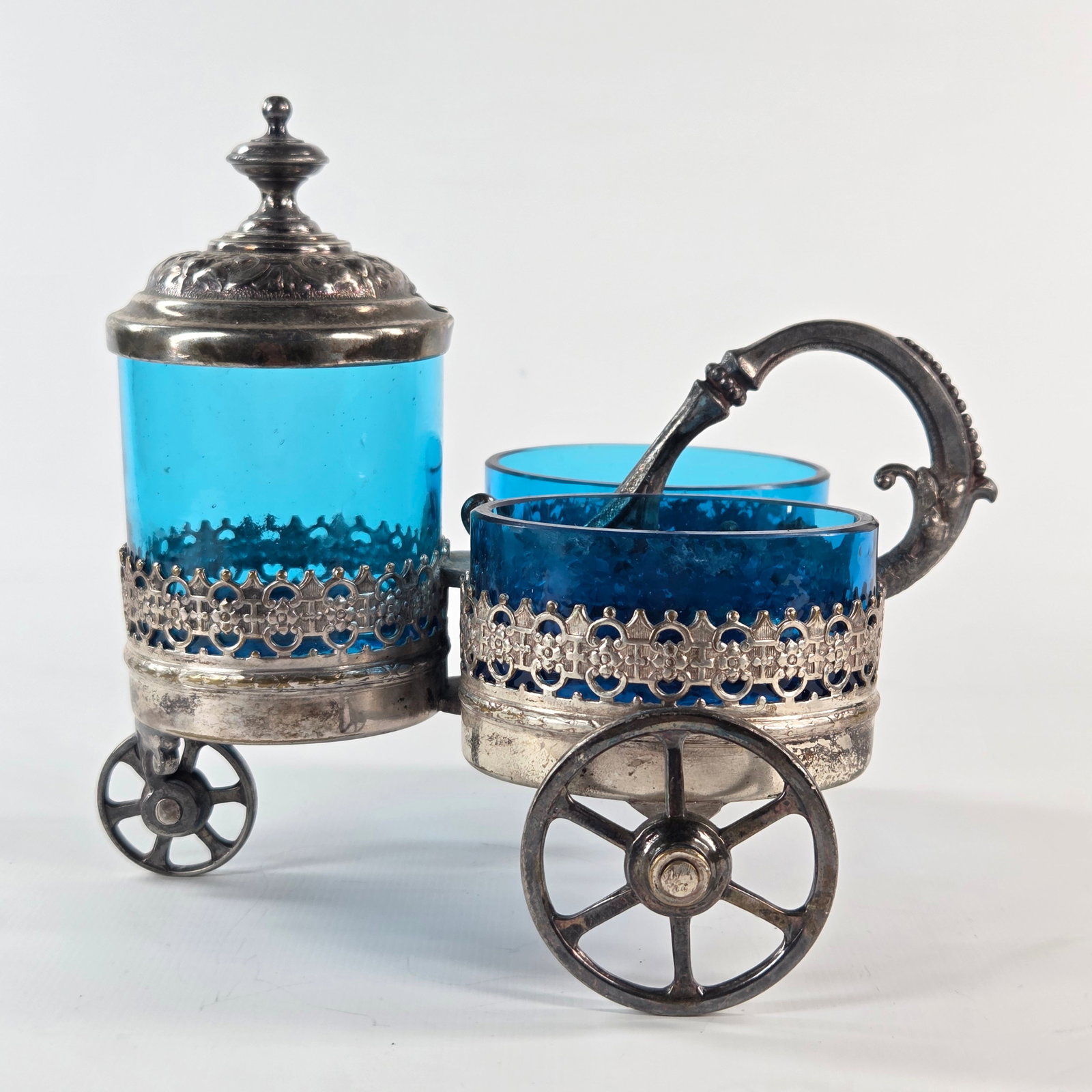 SILVER PLATE VICTORIAN WHEELED CART OPEN SALT (1 of 6)