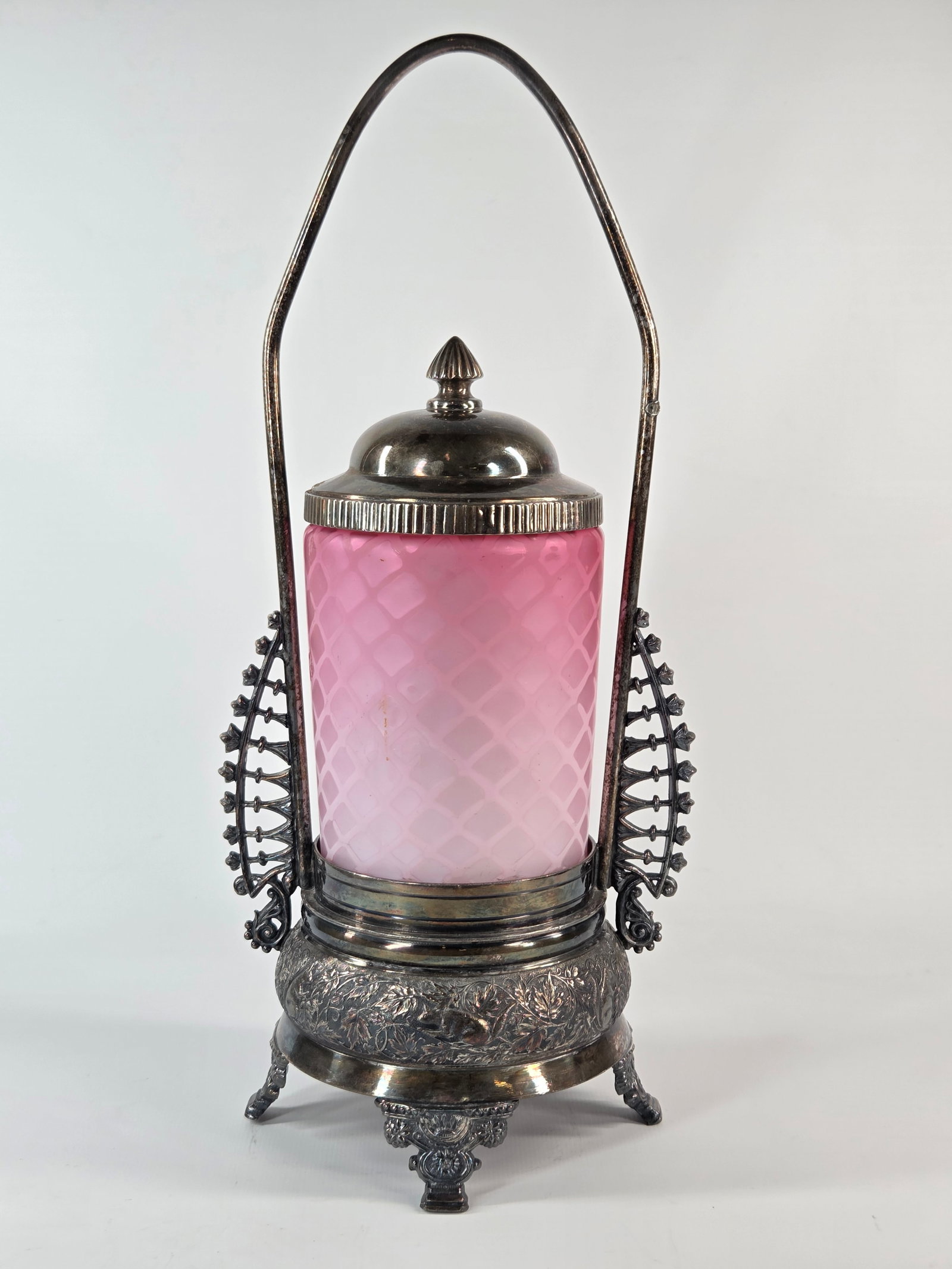 ORNATE VICTORIAN PINK QUILTED SATIN GLASS PICKLE CASTOR IN TORONTO SP HOLDER (1 of 7)