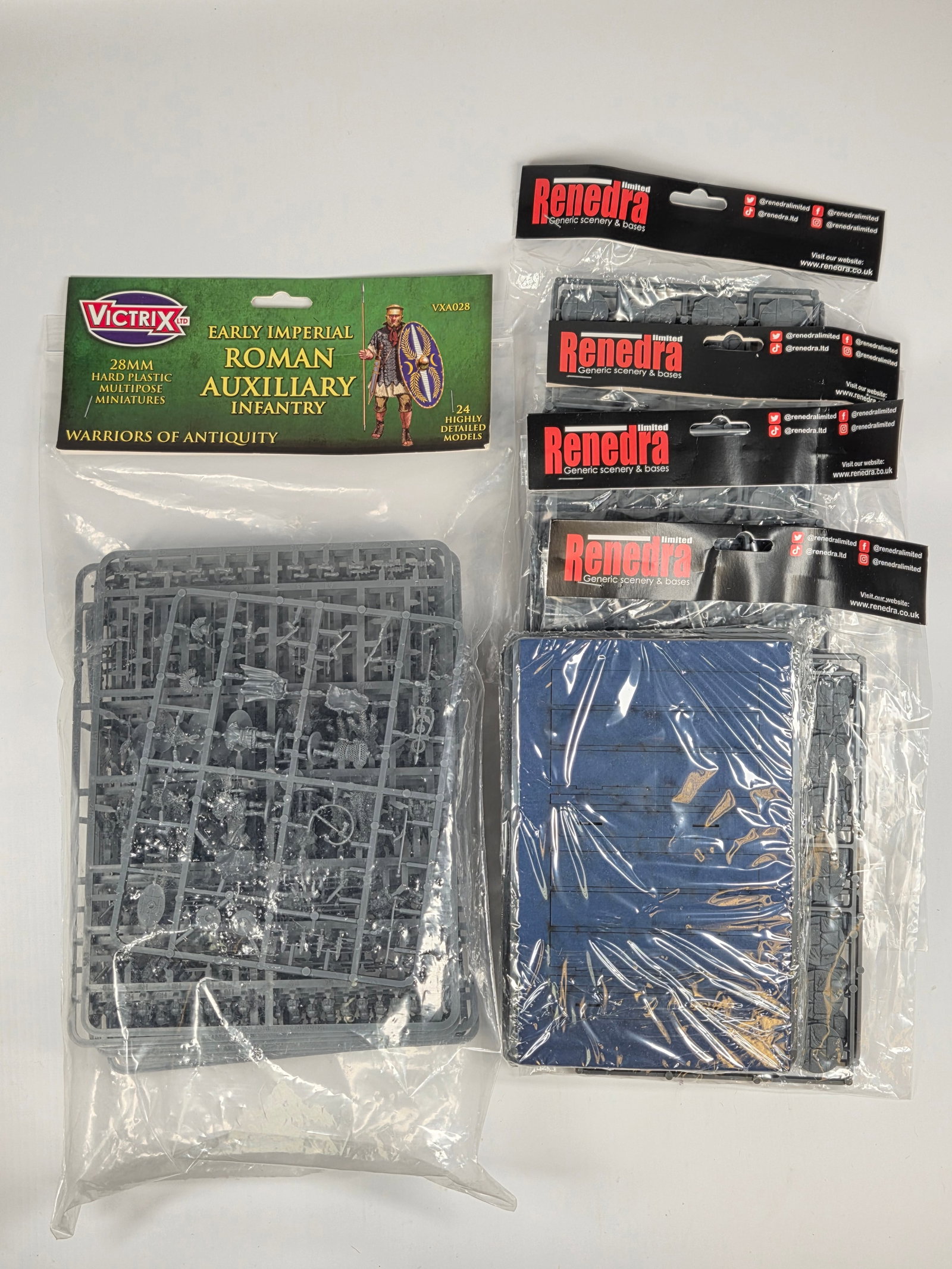 4) RENEDRA BASES & VICTRIX IMPERIAL ROMAN FIGURES: ALL REMAIN NEW IN PACKAGE.