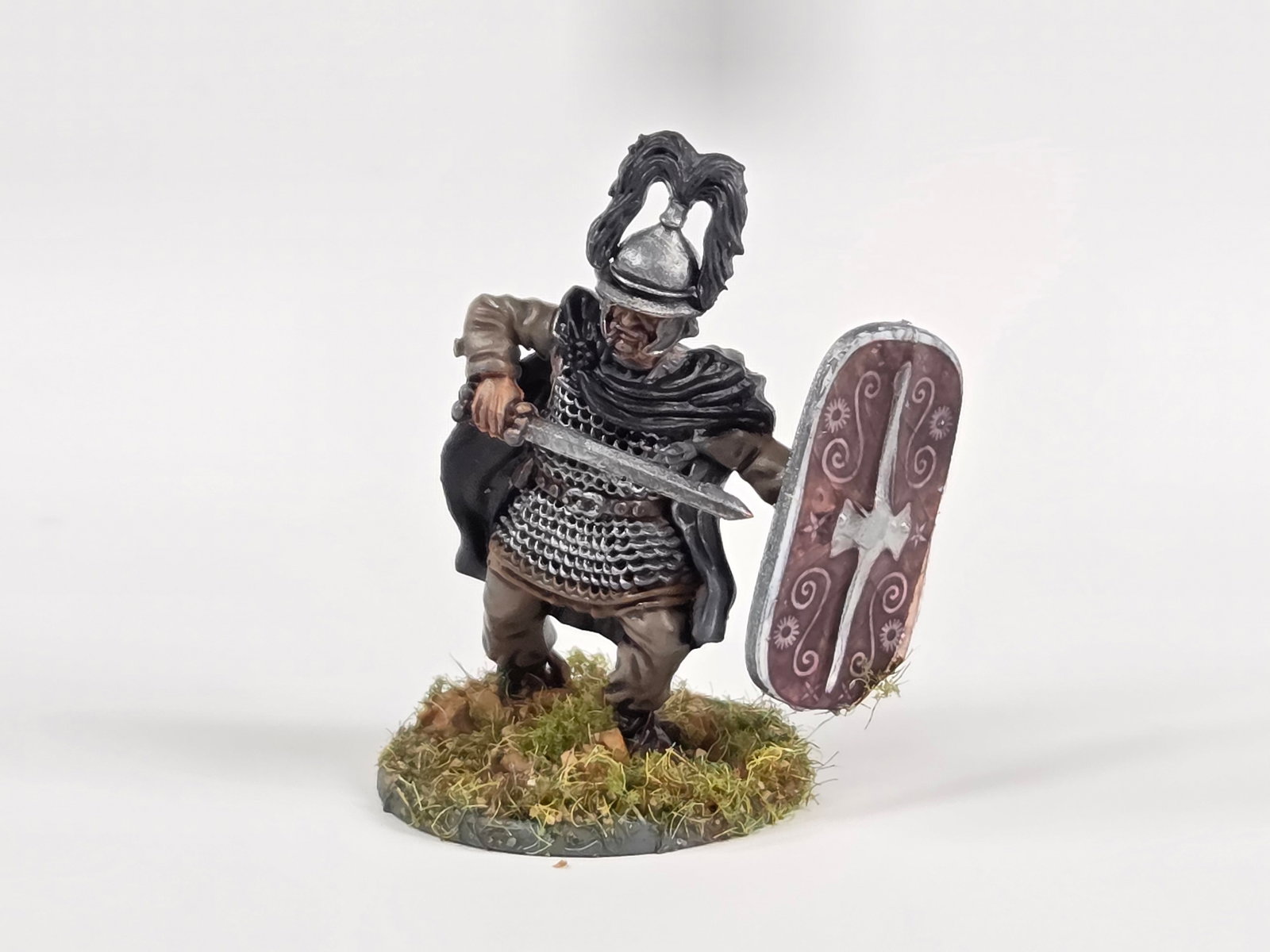 ASSORTED LOT OF VARIOUS BRAND WAR GAMING SOLDIERS (1 of 3)