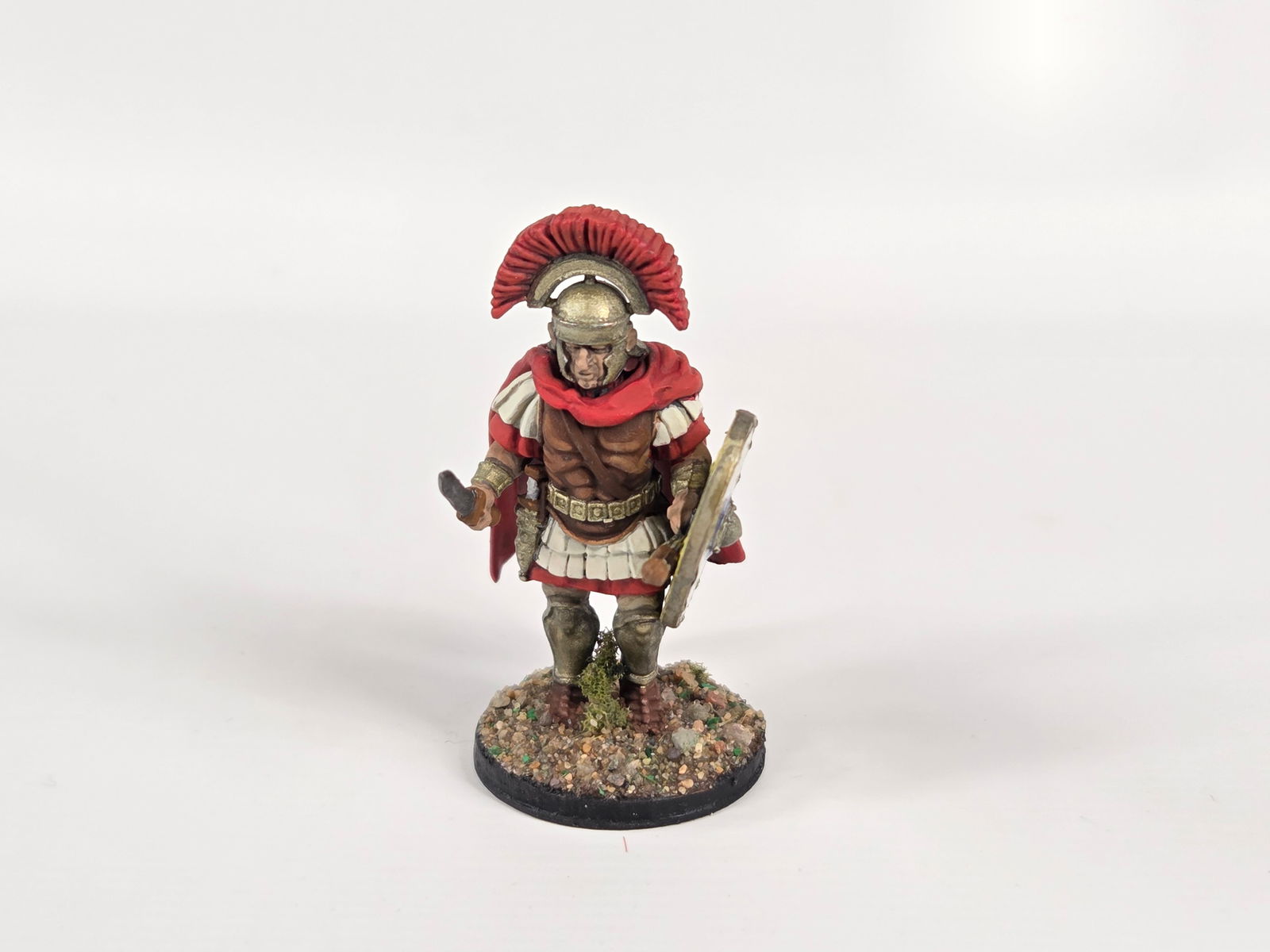 ASSORTED LOT OF VARIOUS BRAND WAR GAMING SOLDIERS (1 of 3)