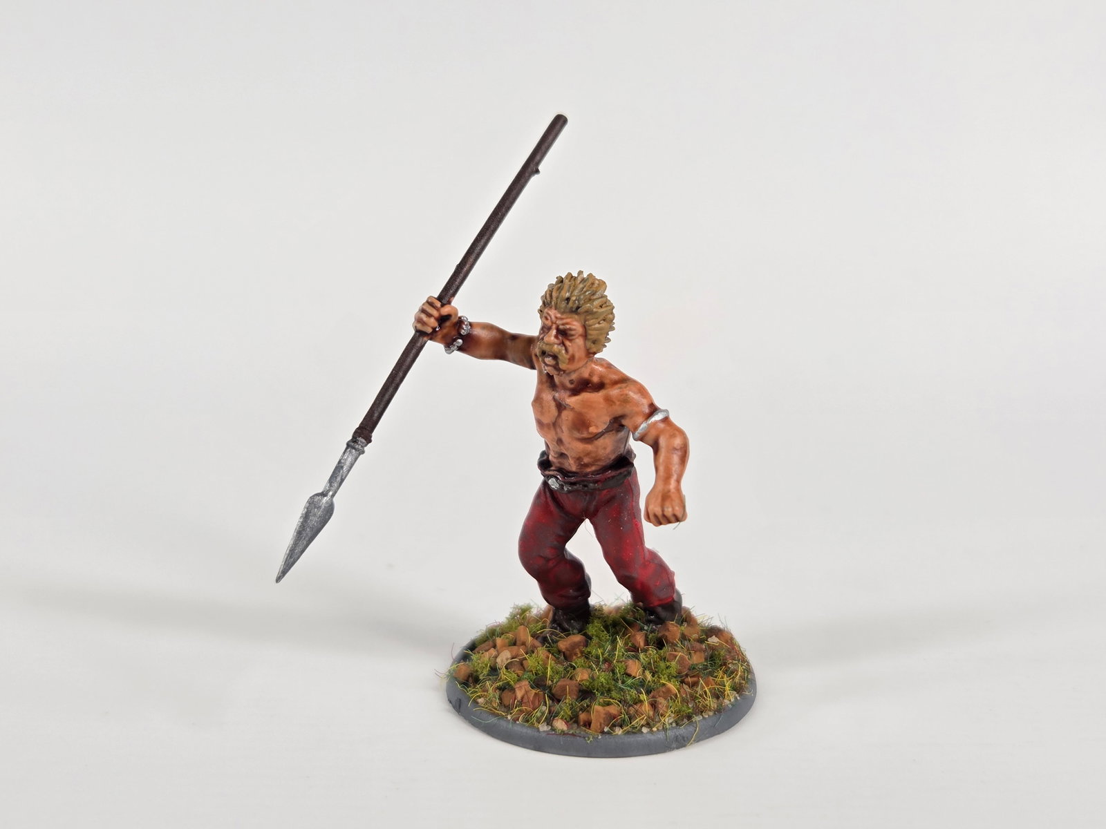 ASSORTED LOT OF VARIOUS BRAND WAR GAMING SOLDIERS: ALL REMAIN IN VERY GOOD HAND PAINTED CONDITION.