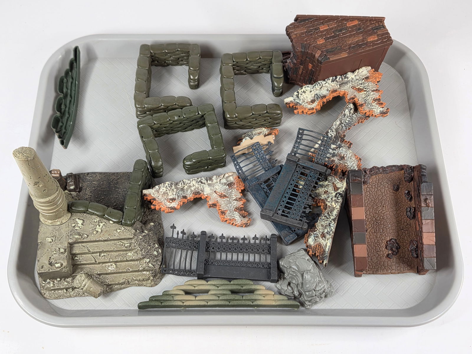 EMPTY WAR GAMING FIGURE BOX - 3