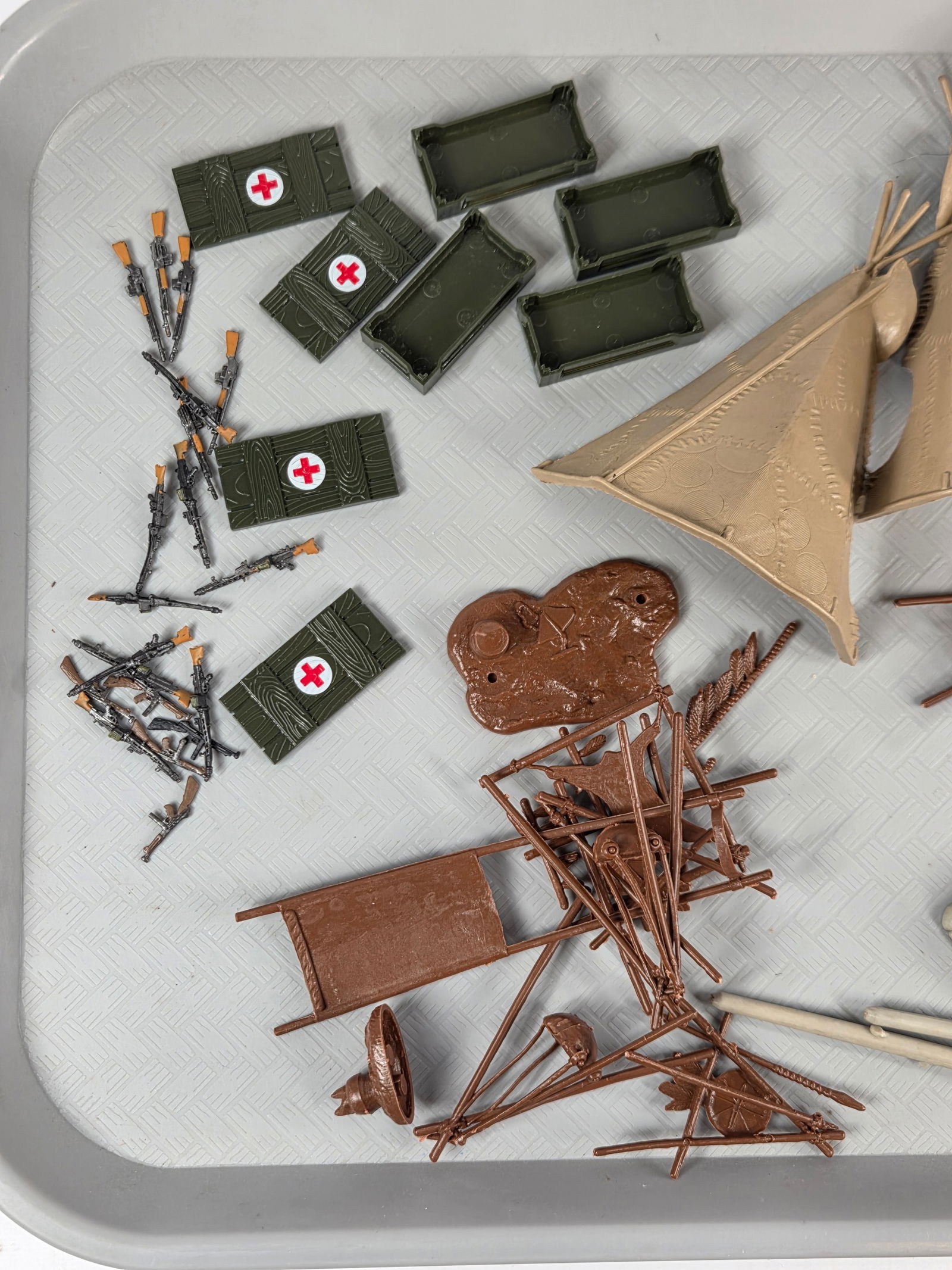 VARIOUS PLASTIC PLAYSET ACCESSORIES - 2