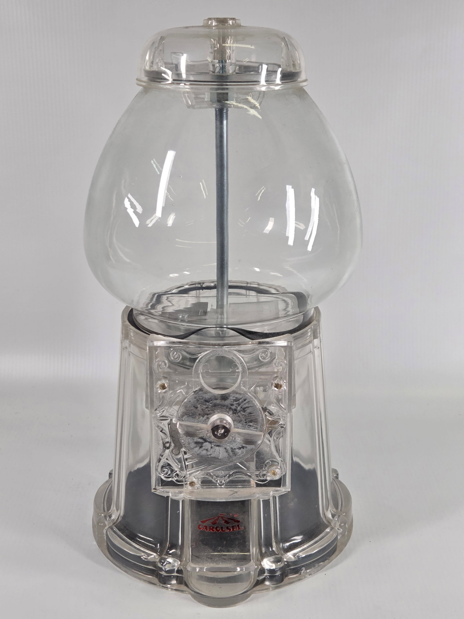 CLEAR PLASTIC CAROUSEL GUMBALL MACHINE (1 of 3)