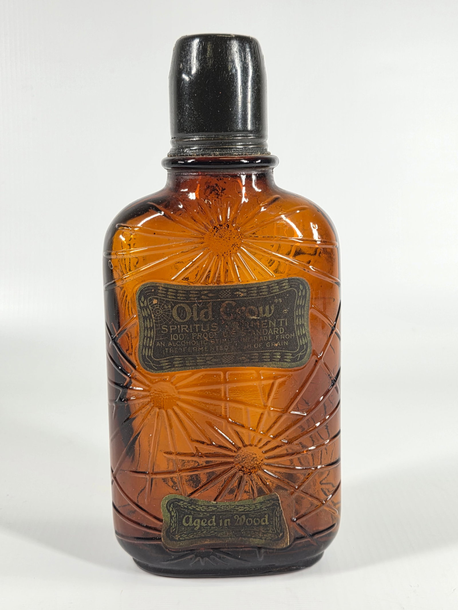 AMBER GLASS OLD CROW SPIRITS BOTTLE (1 of 5)