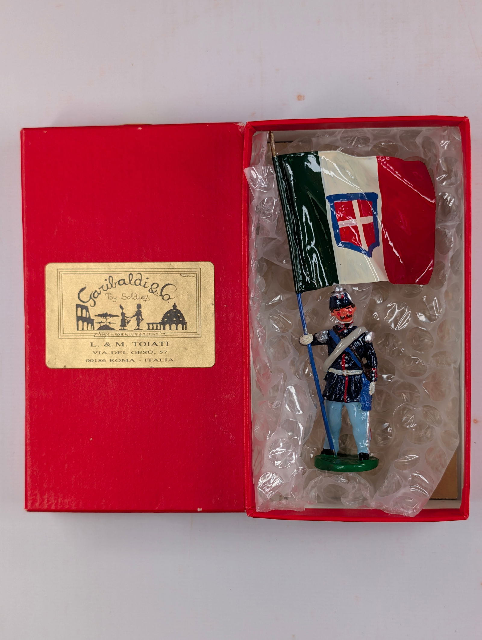 GARIBALDI & CO PIEDMONT STANDARD BEARER FIGURE W/ FLAG ROME TOIATI NIB (1 of 3)