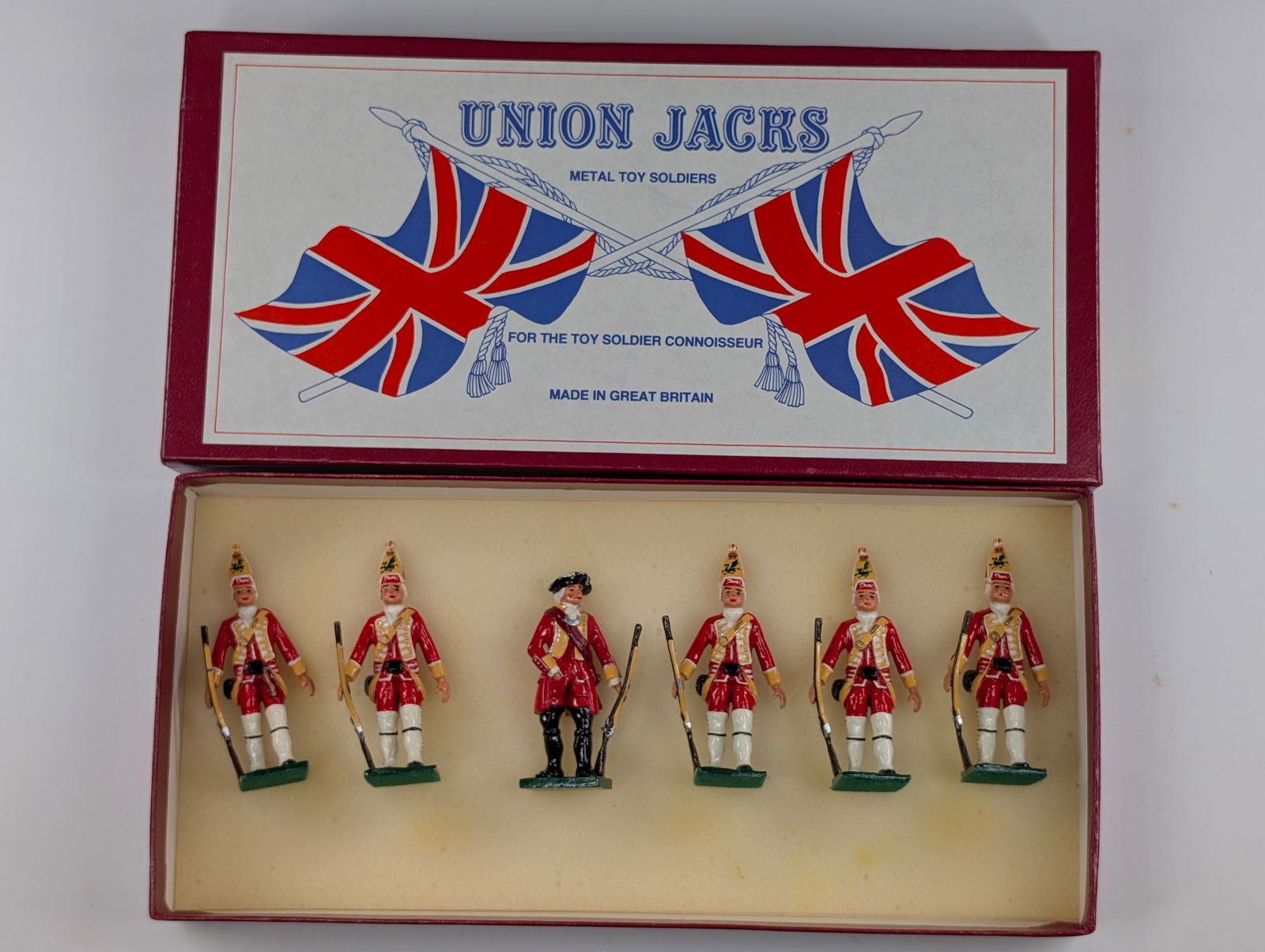 6) 3RD FOOT GUARD FIGURES UNION JACKS TOY SOLDIERS IN BOX (1 of 4)